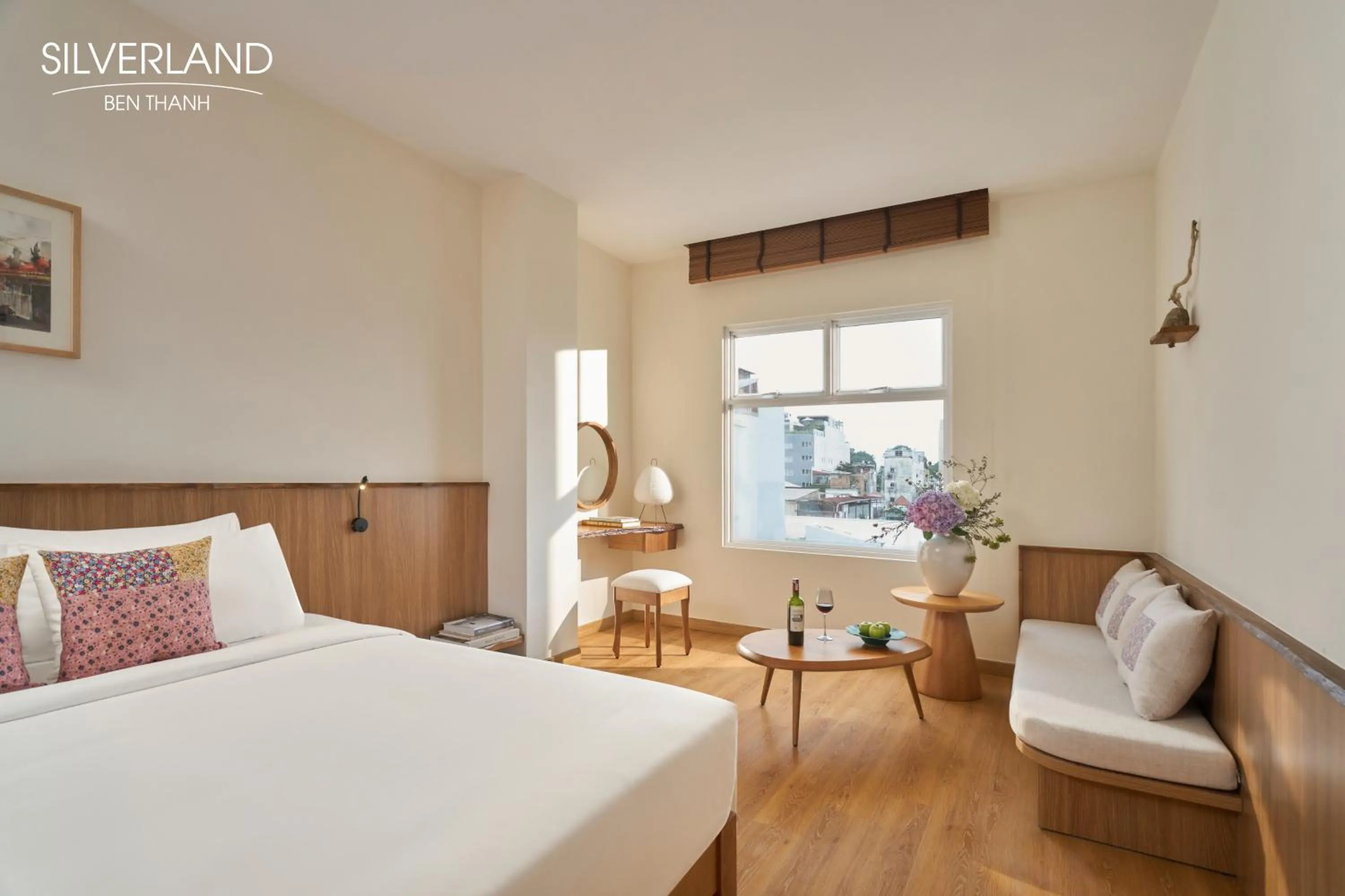 View (from property/room), Bed in Silverland Bến Thành