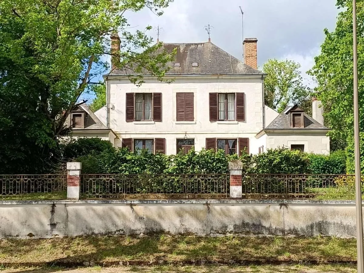Property building in VILLA ESPERANZA Suite de plain-pied, indépendante, 1 à 4 personnes proche Zoo de Beauval et châteaux de La Loire