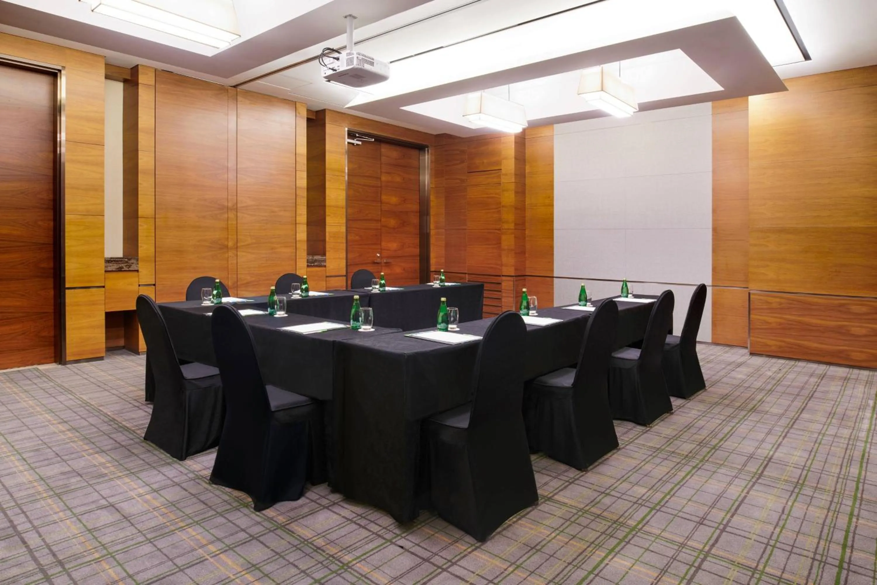 Meeting/conference room in Courtyard By Marriott Seoul Times Square