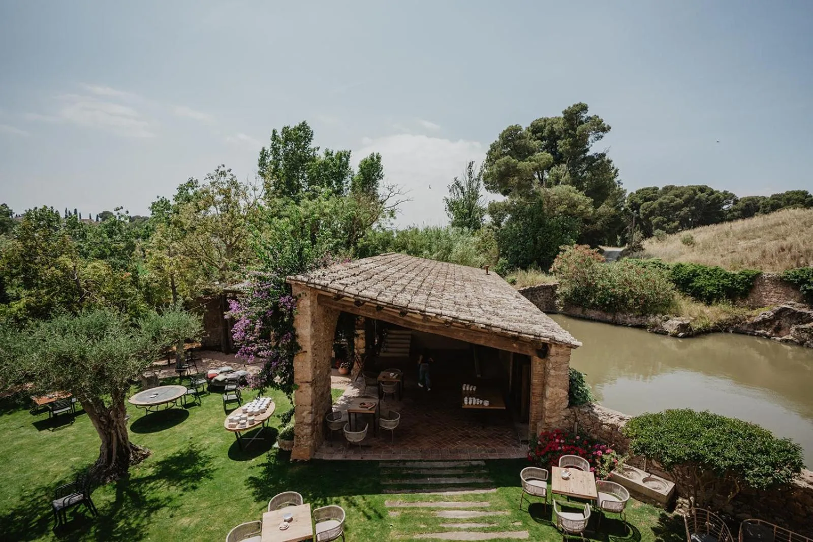Property building in Hotel Molí de l'Escala