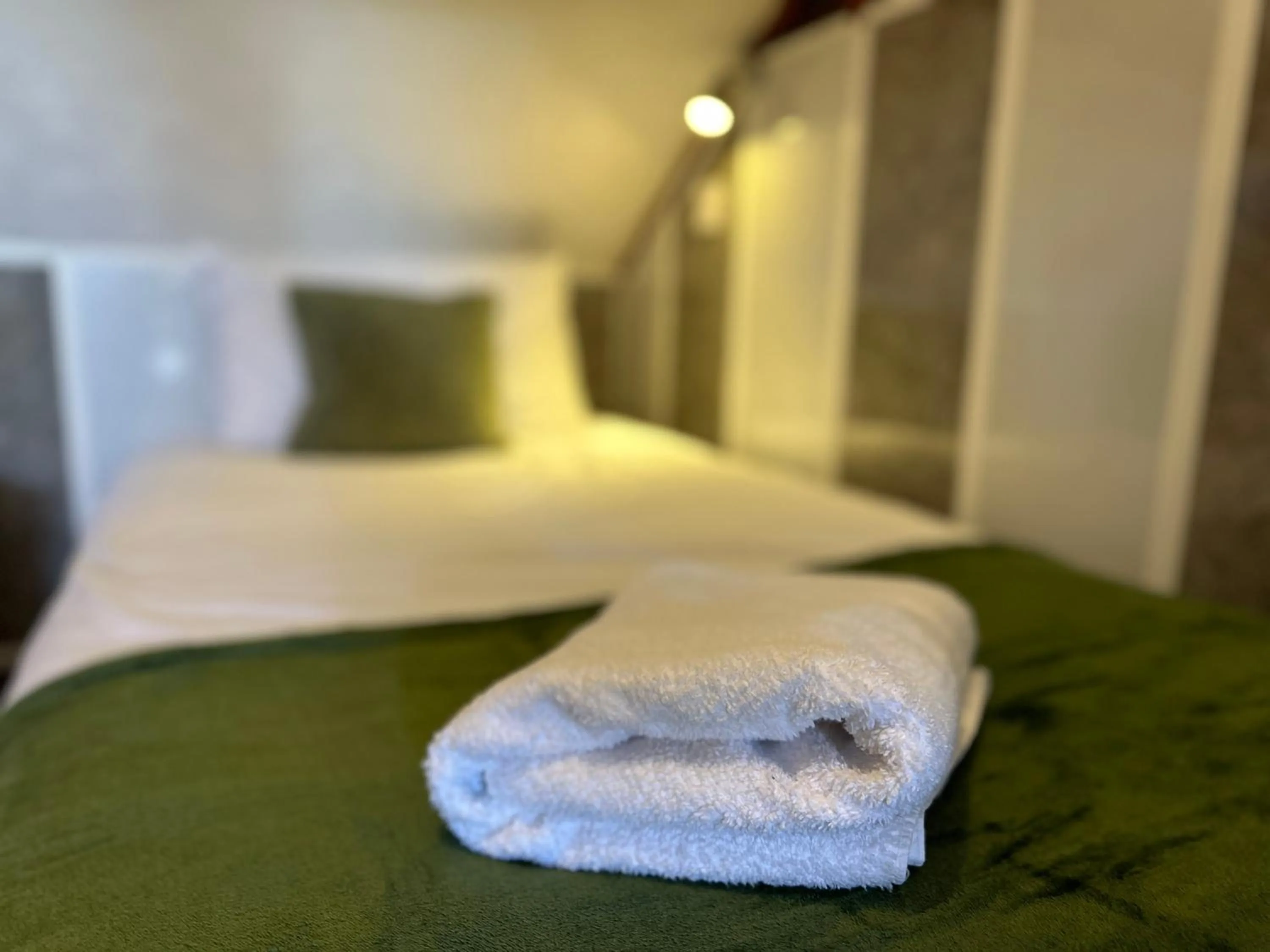 Bedroom, Bed in OYO The Bentleys Hotel