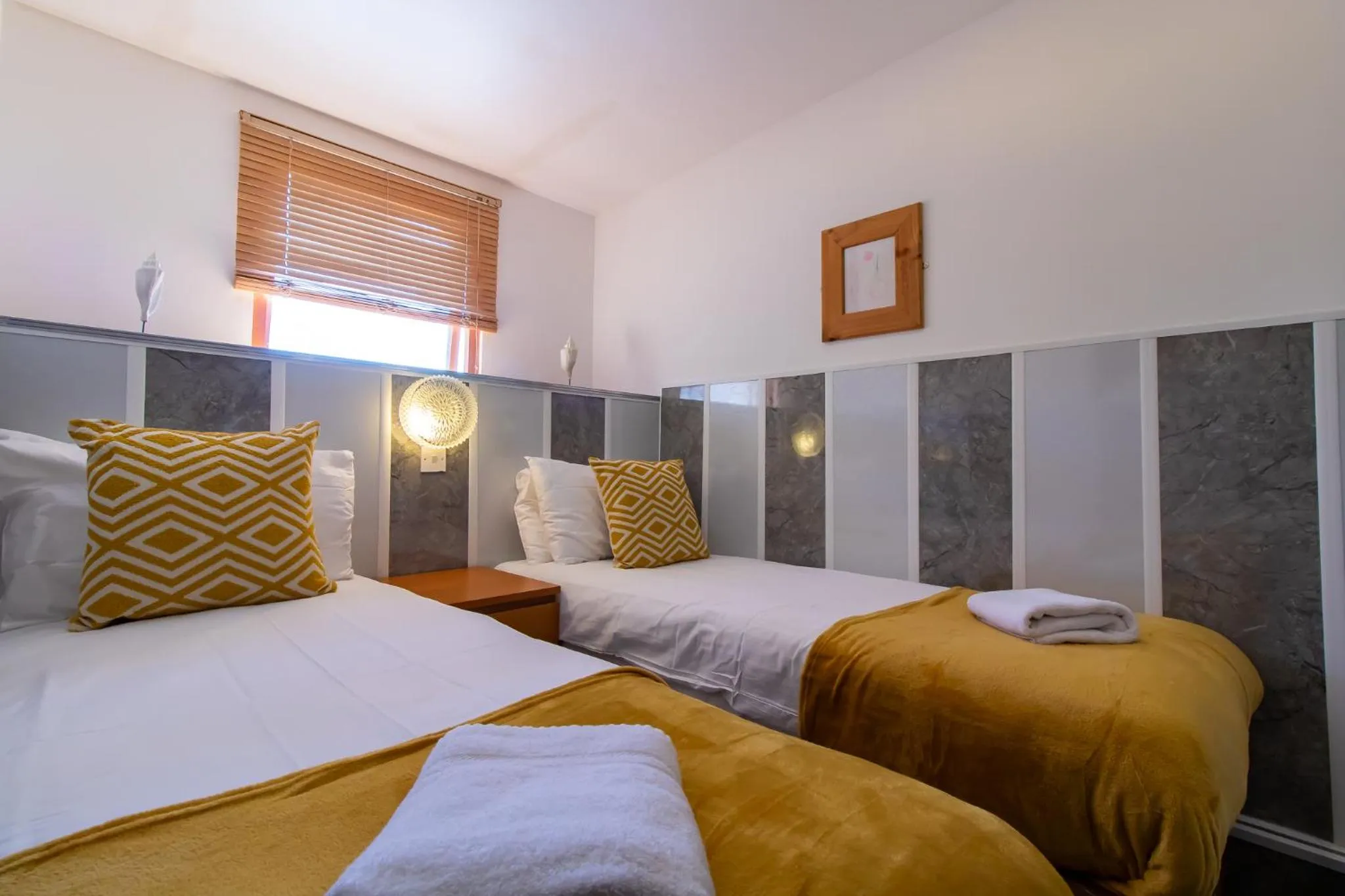 Bedroom, Bed in OYO The Bentleys Hotel