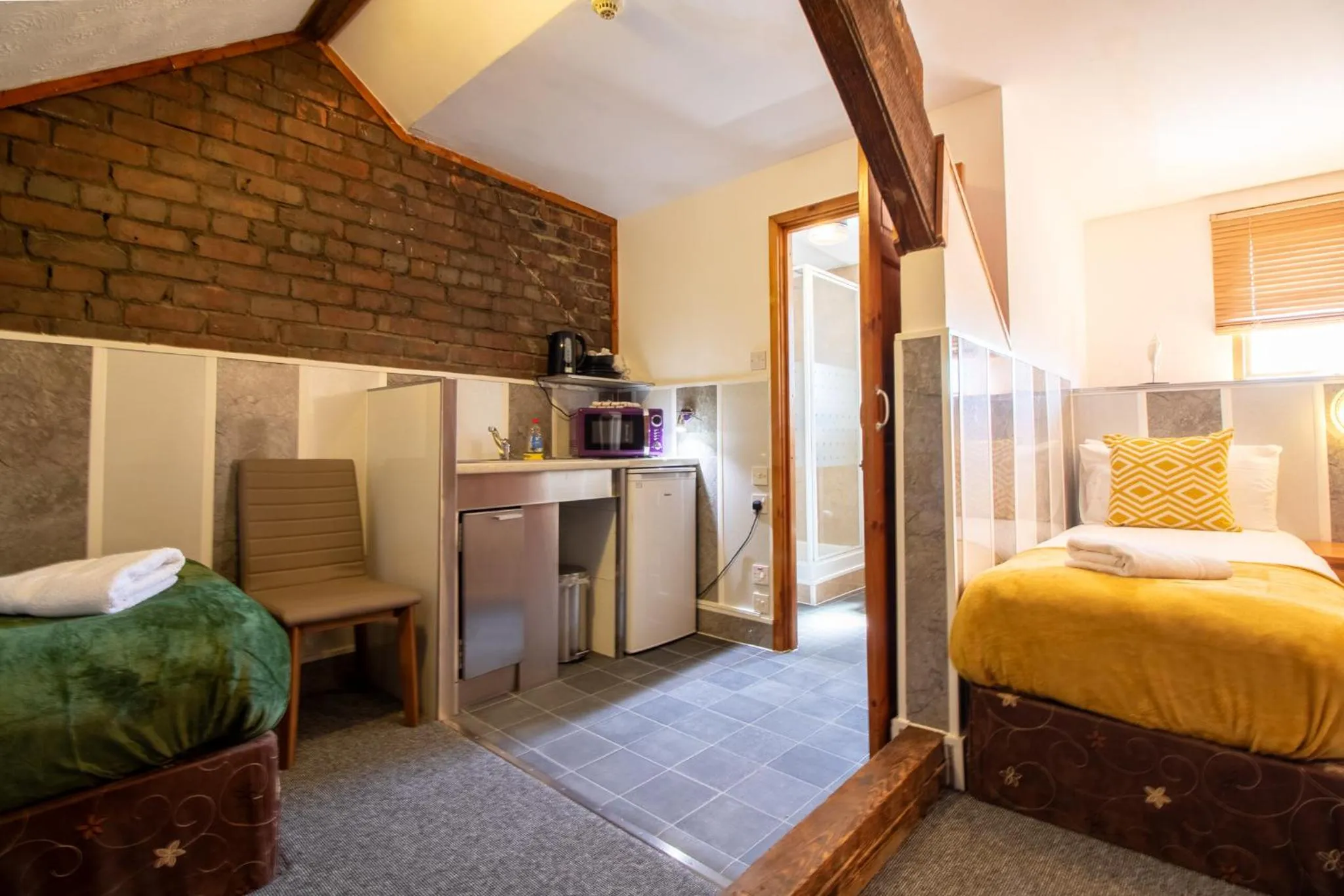 Bedroom, Bed in OYO The Bentleys Hotel