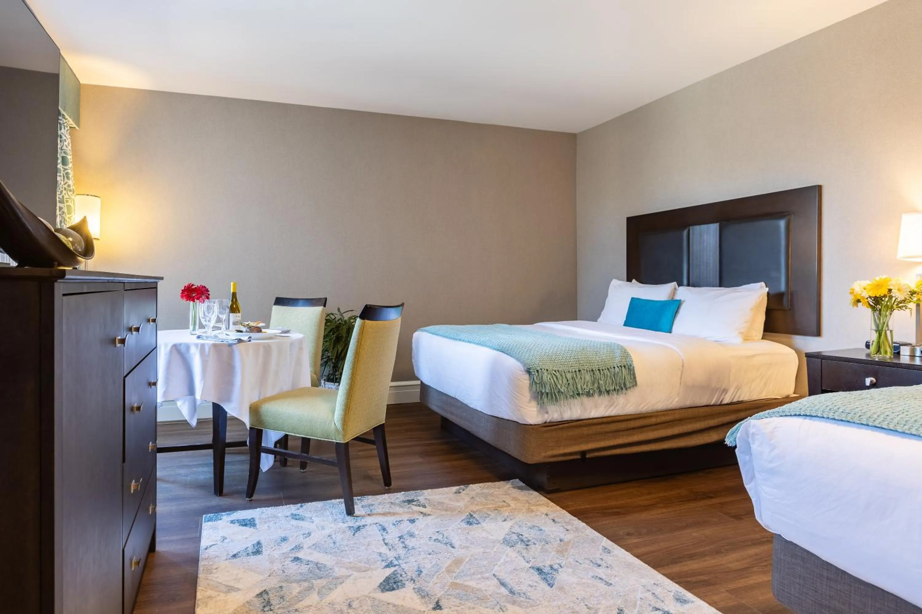 Bedroom, Bed in The Centennial Hotel