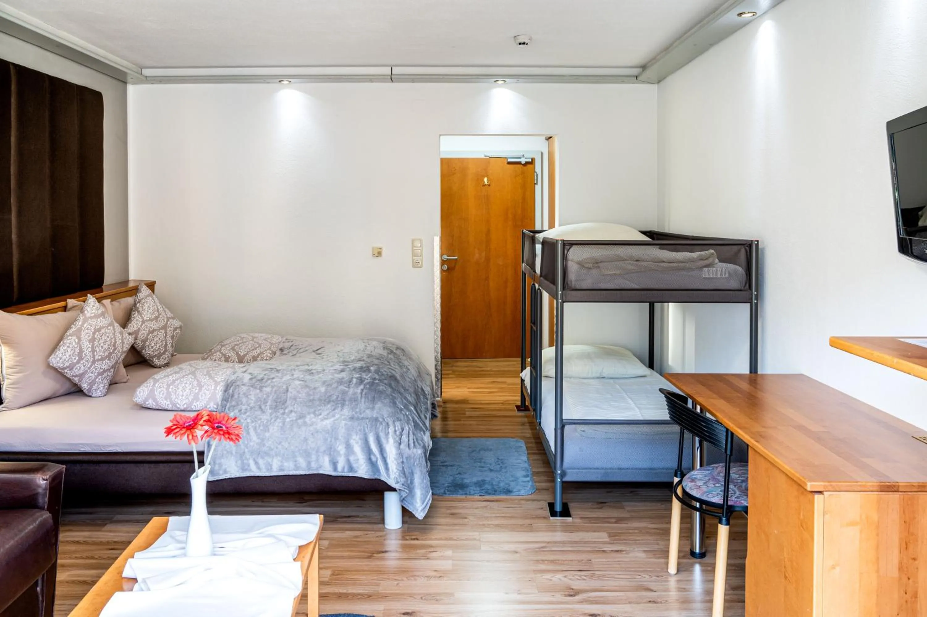 Photo of the whole room, Bed in Haiminger Hof