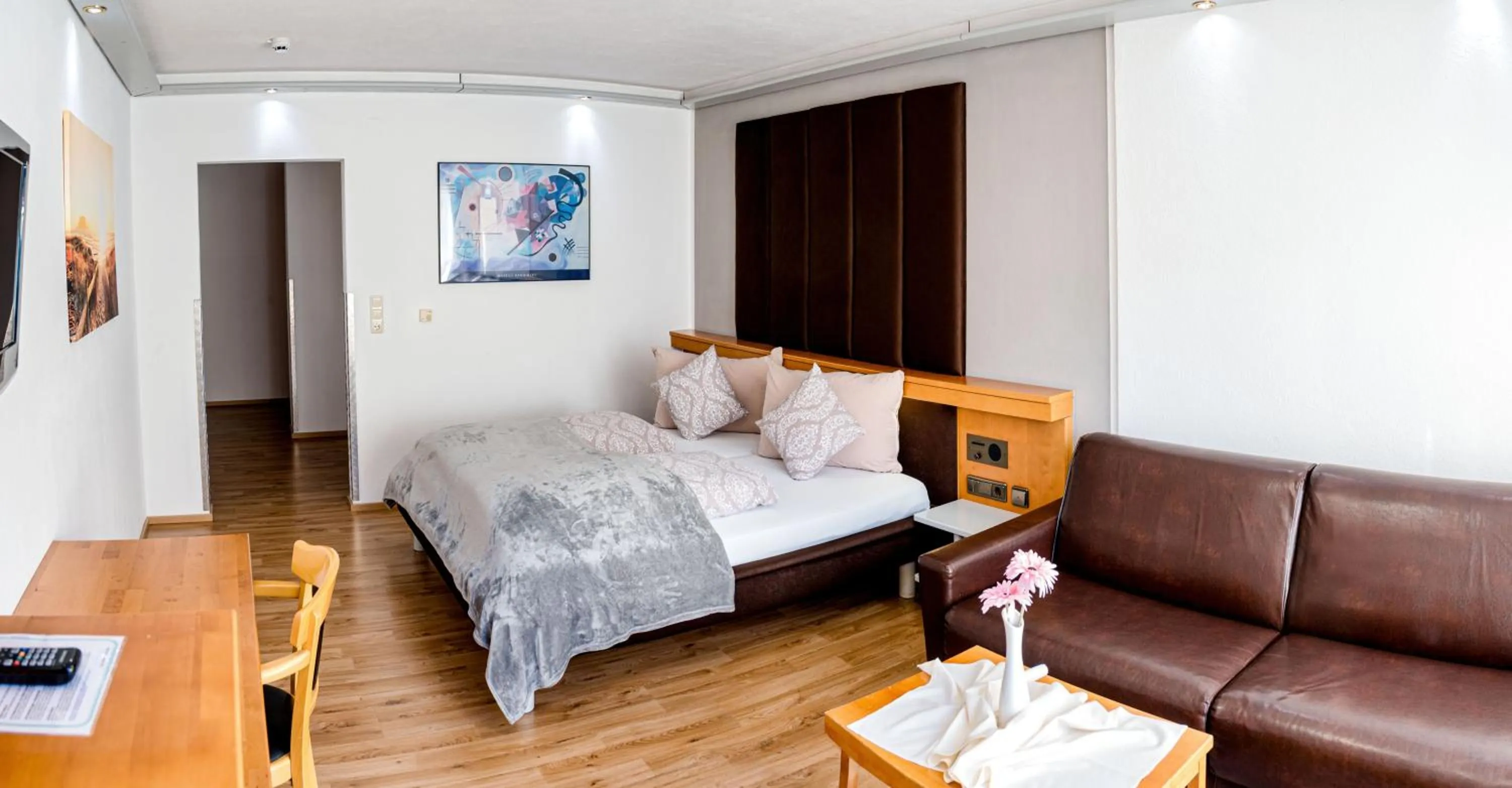 Photo of the whole room, Bed in Haiminger Hof