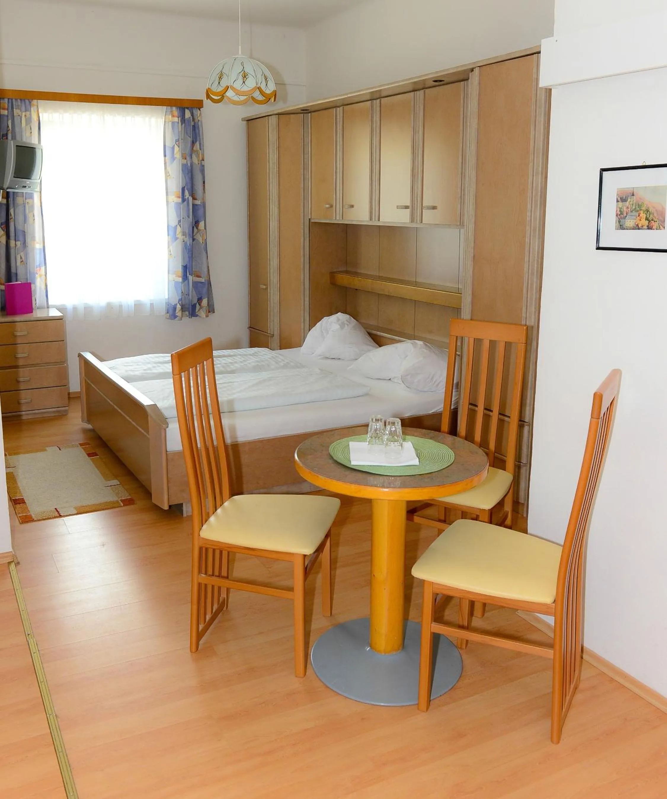 Photo of the whole room in Strandhotel Pichler