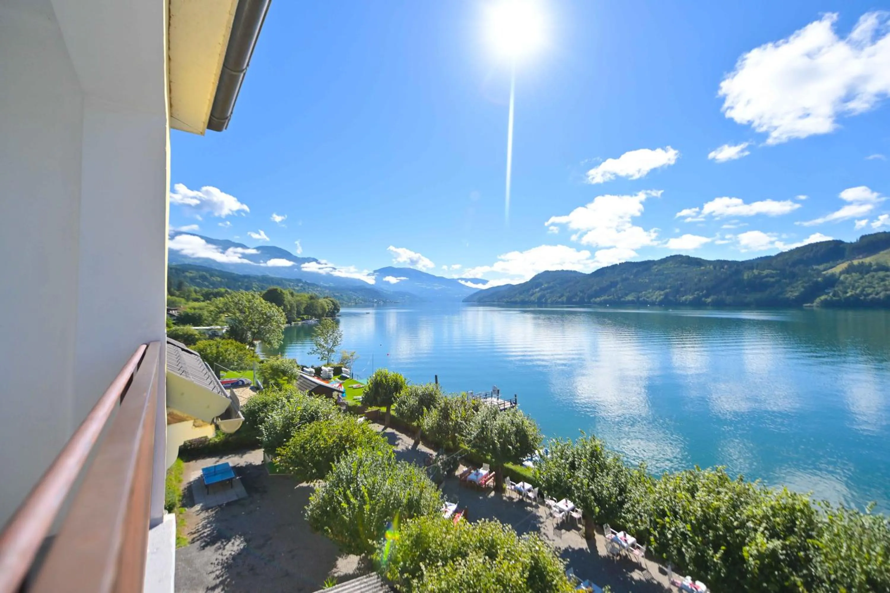 Lake view in Strandhotel Pichler