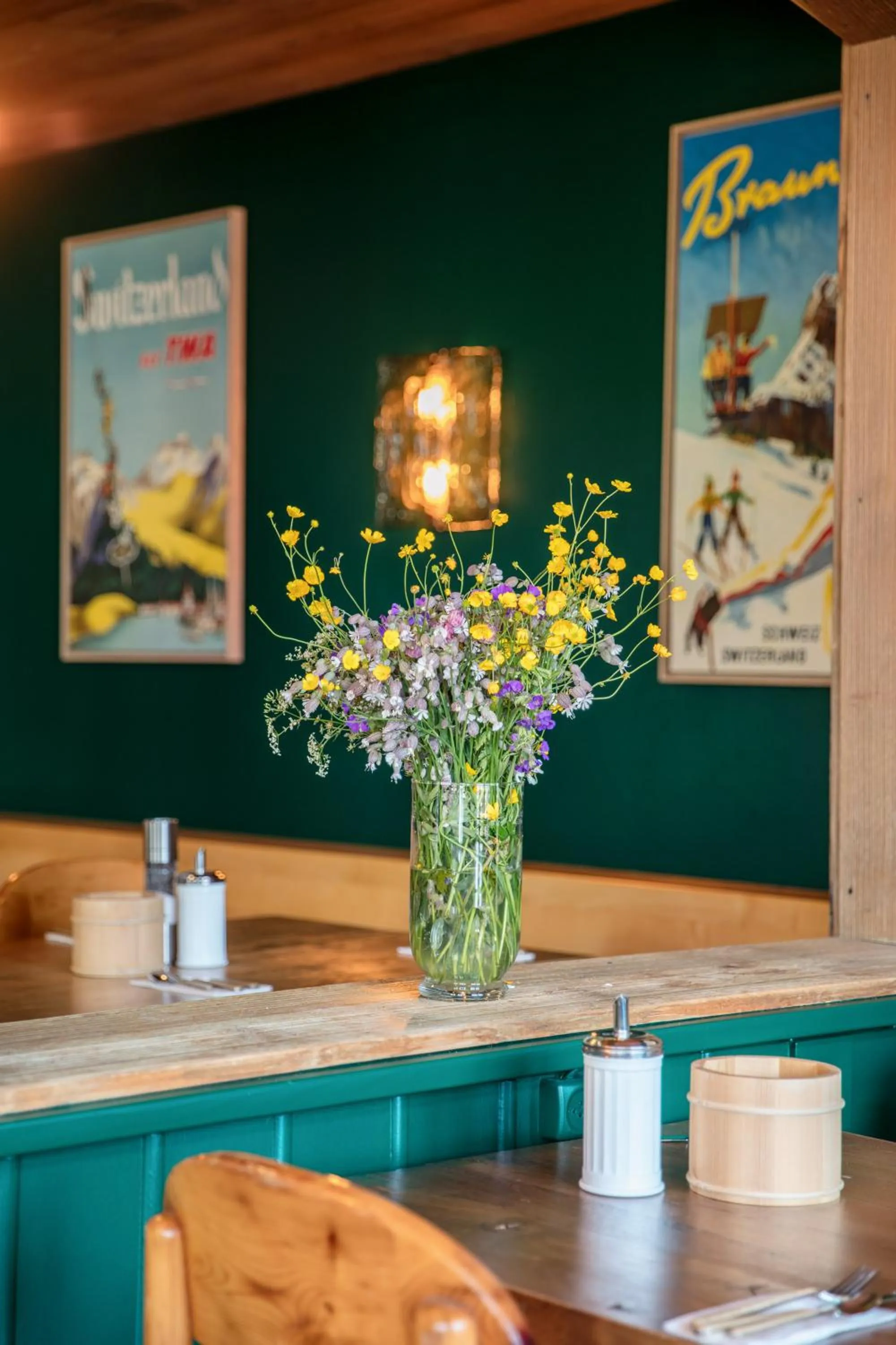 Restaurant/places to eat in Hotel Drei Berge