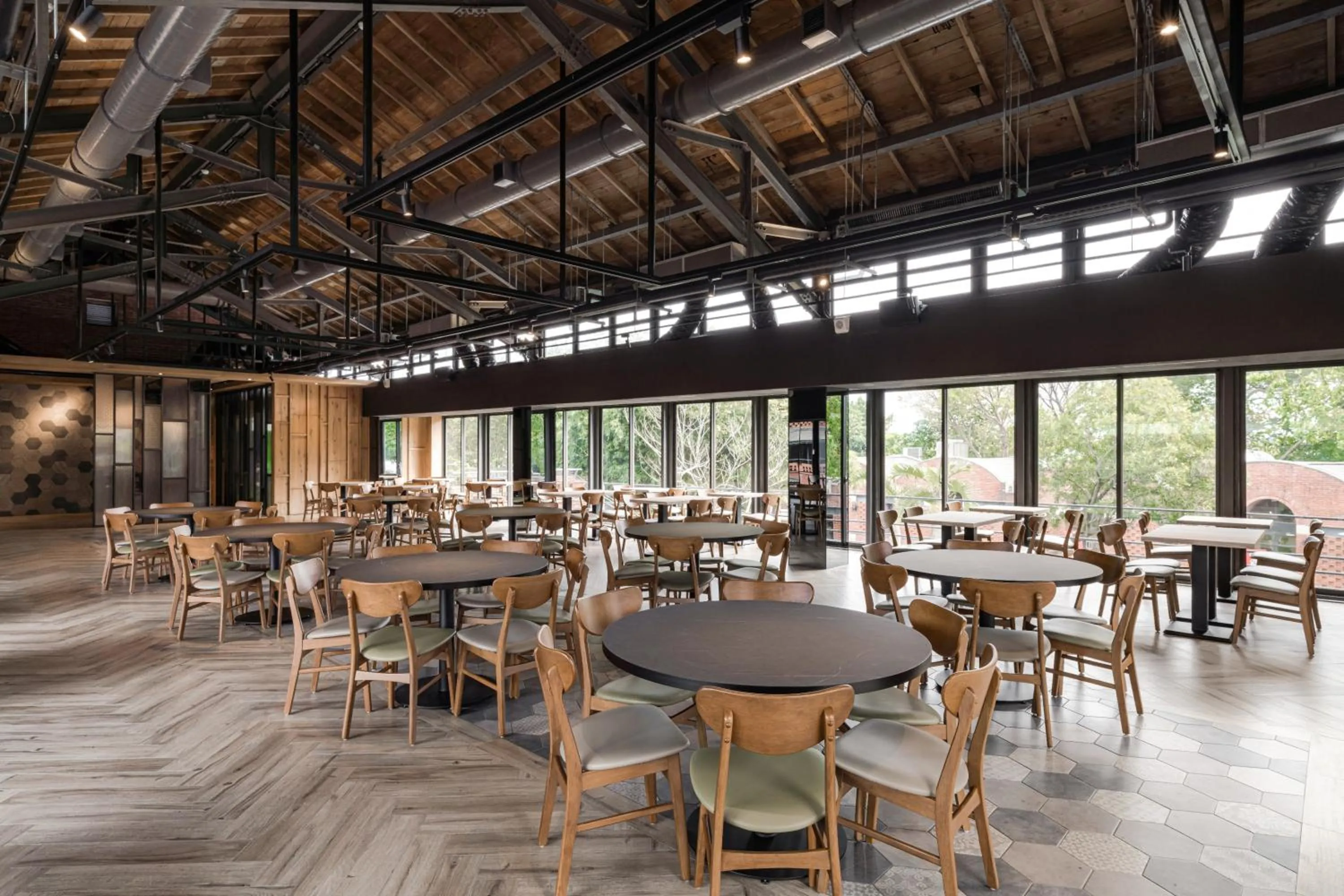 Restaurant/places to eat in The Moment Hotel Yilan by Lakeshore