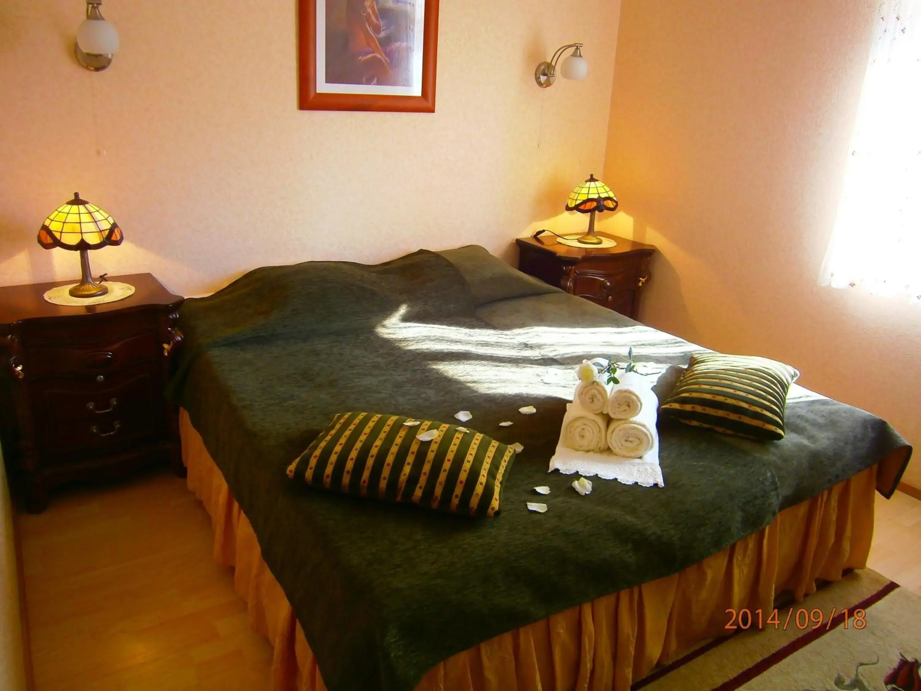 Economy Twin Room in Villa Eeden Economy Twin Room in Villa Eeden