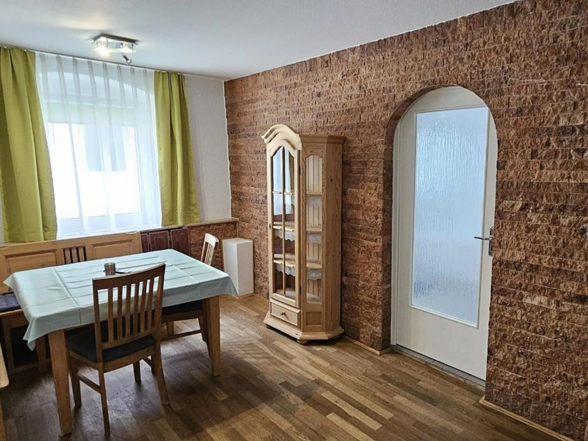 Seating area in Hotel Hirsch Günzburg