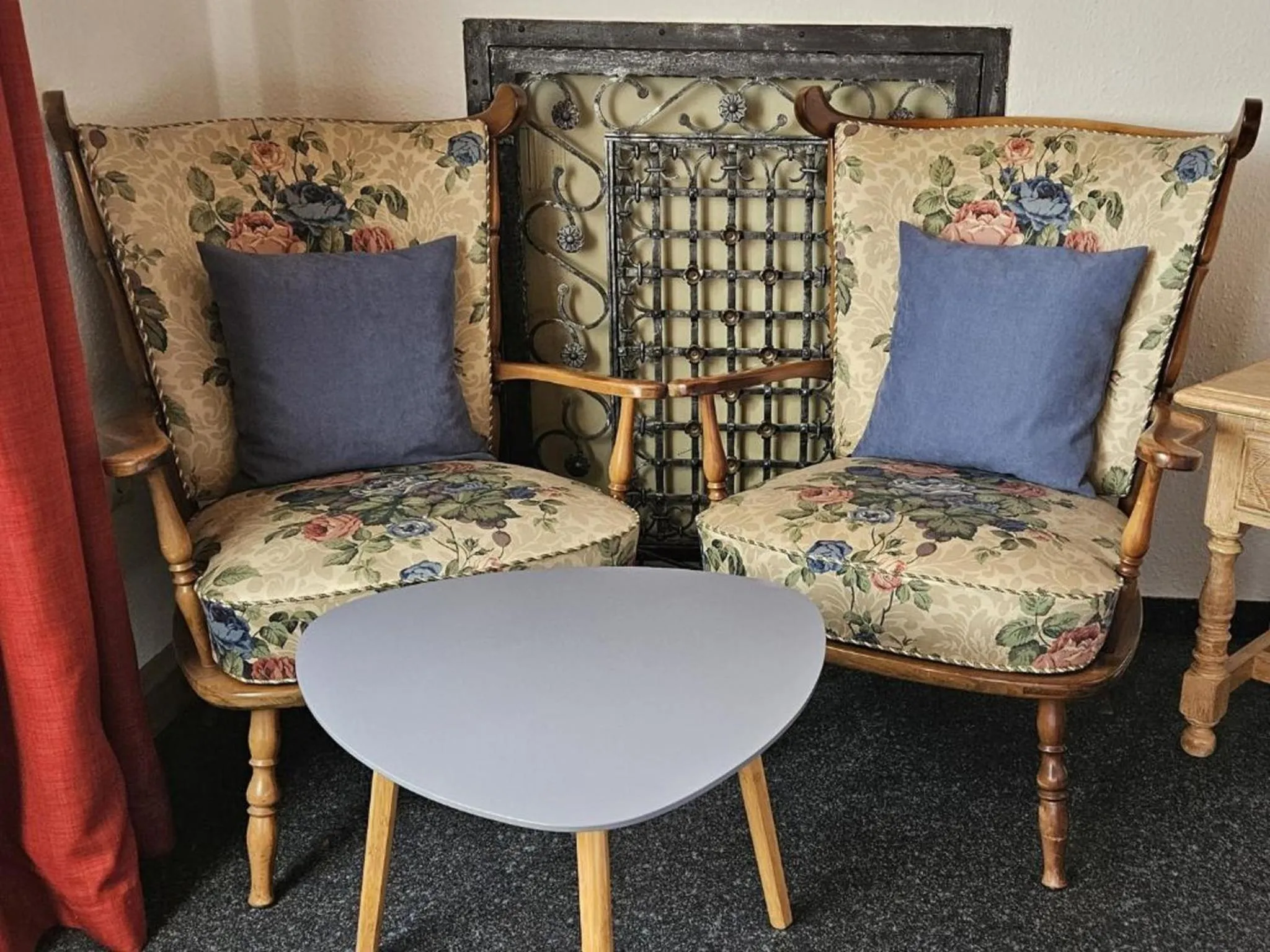 Seating area in Hotel Hirsch Günzburg