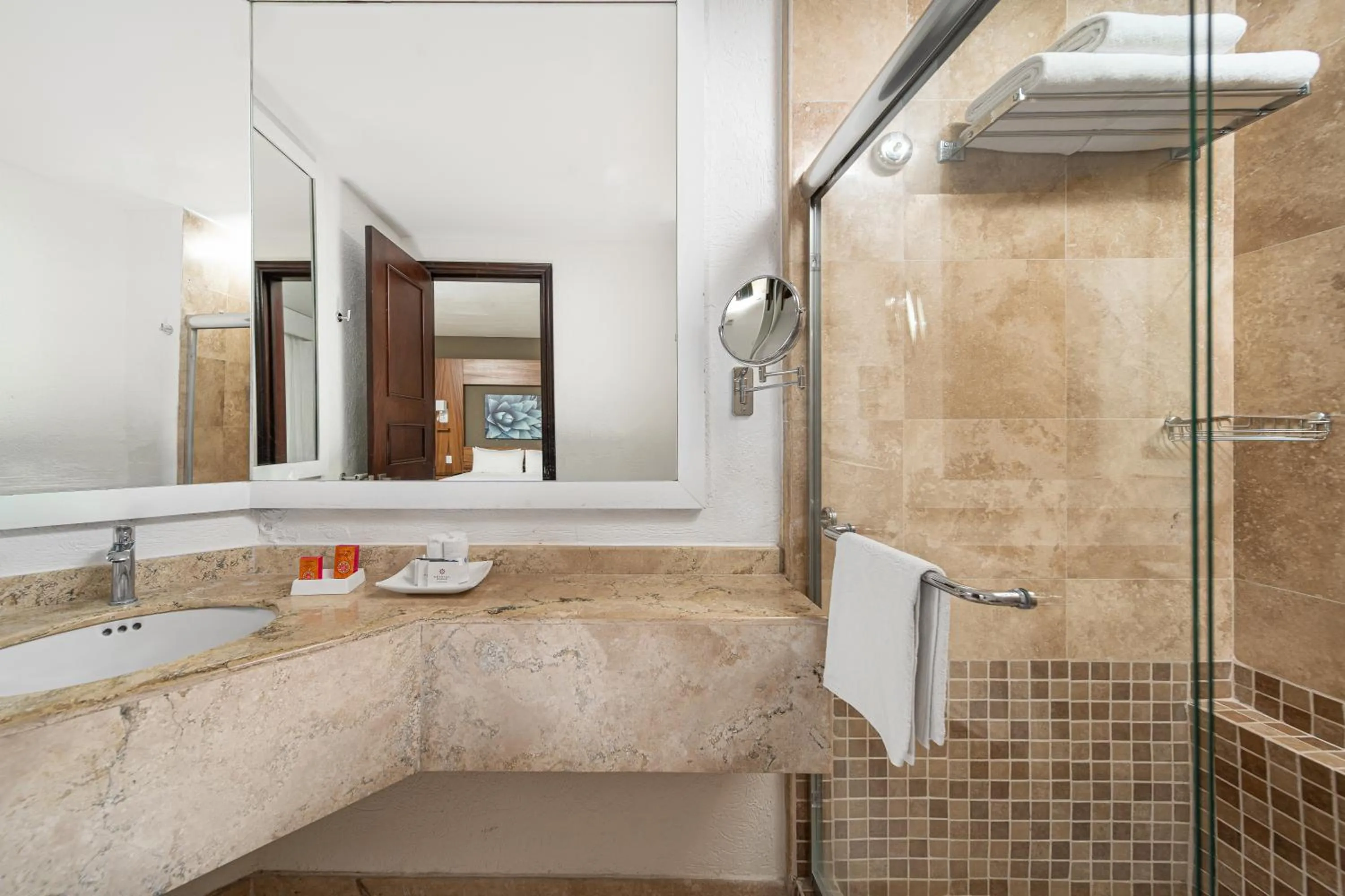 Shower in Krystal Grand Los Cabos - All Inclusive