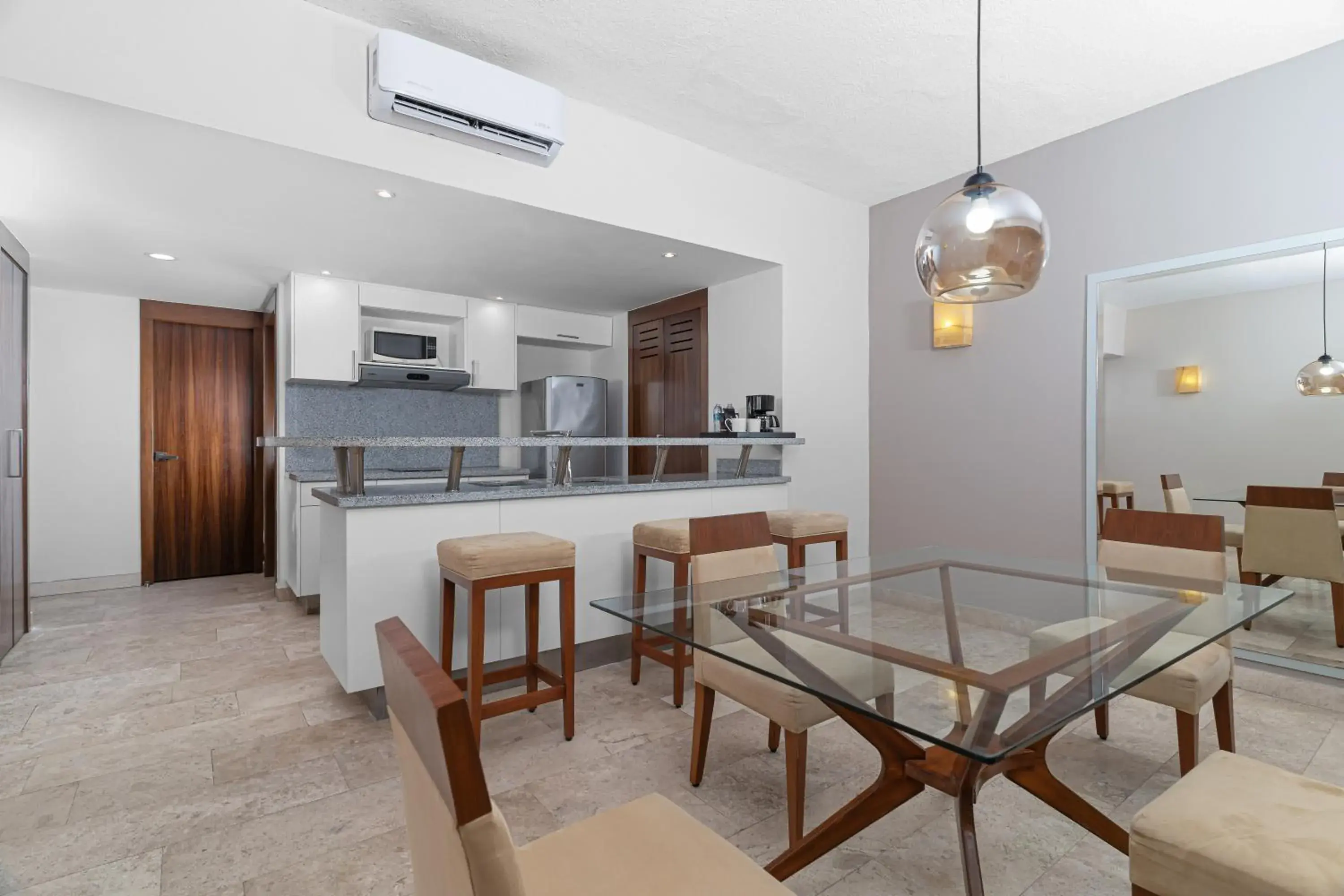 One Bedroom Suite - single occupancy in Krystal Grand Los Cabos - All Inclusive One Bedroom Suite - single occupancy in Krystal Grand Los Cabos - All Inclusive