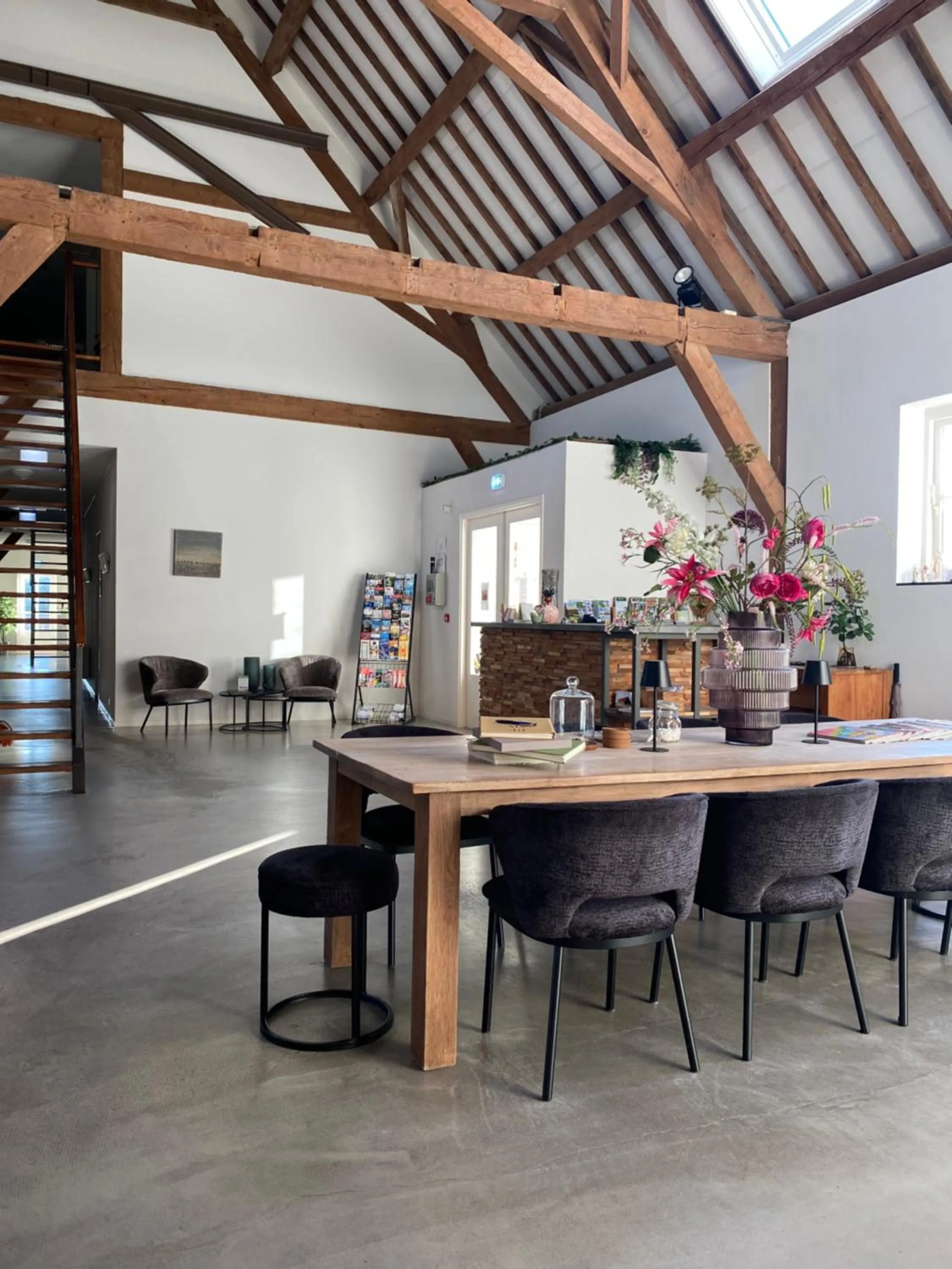 Communal lounge/ TV room in Hoevehotel 'Hof Christina'