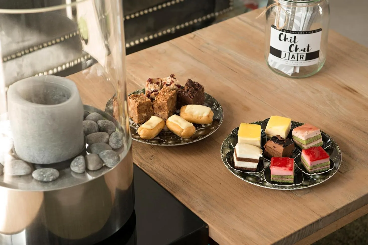 Communal lounge/ TV room in Hoevehotel 'Hof Christina'