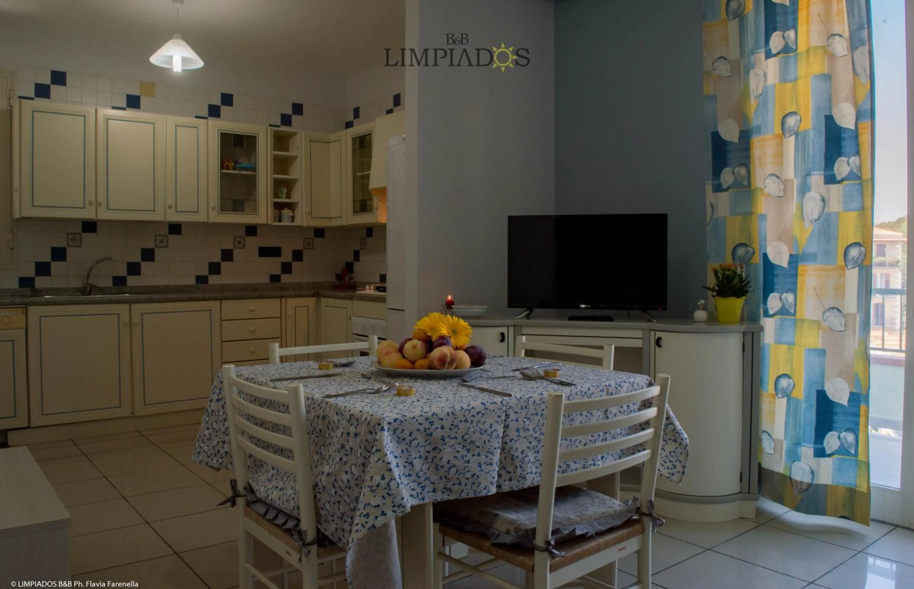 Italian breakfast in Limpiados Bed & Breakfast