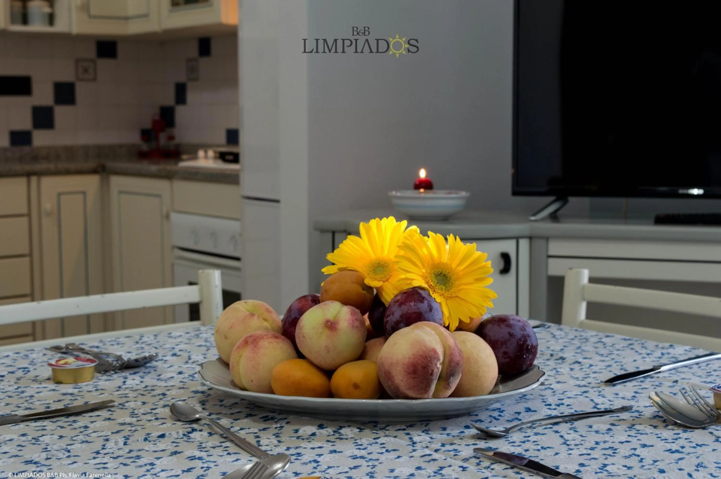 Buffet breakfast in Limpiados Bed & Breakfast