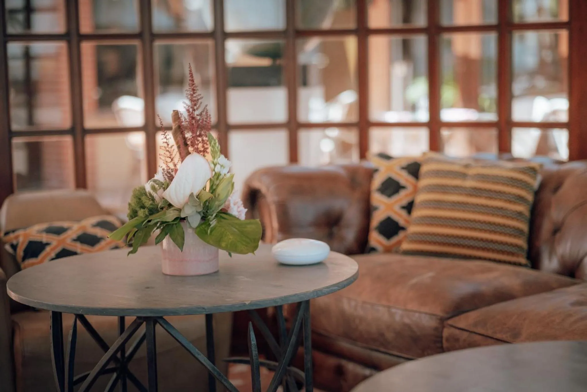 Lounge or bar in Ermitage de l'Oasis & Spa - Cannes Mandelieu