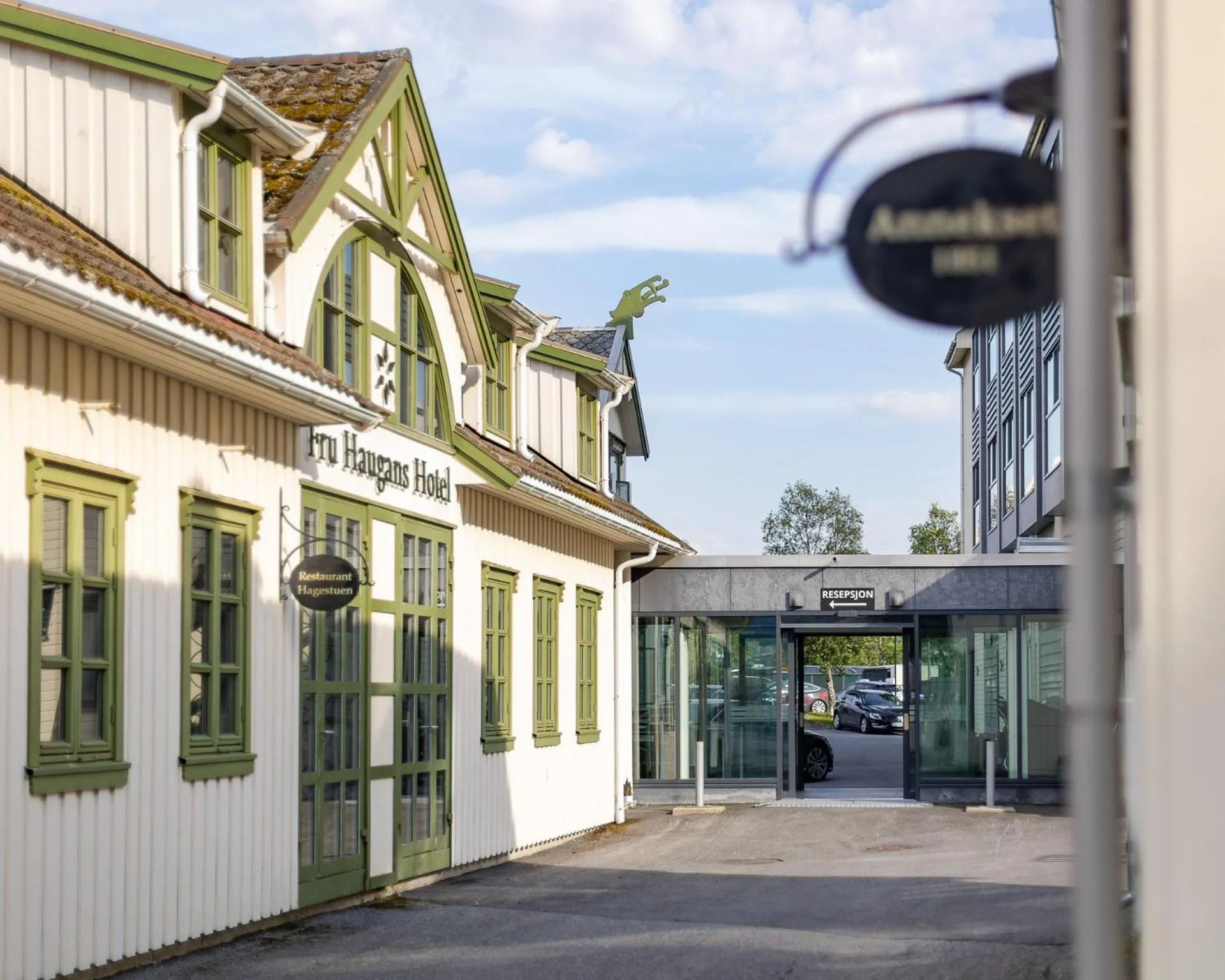 Property building in Fru Haugans Hotel