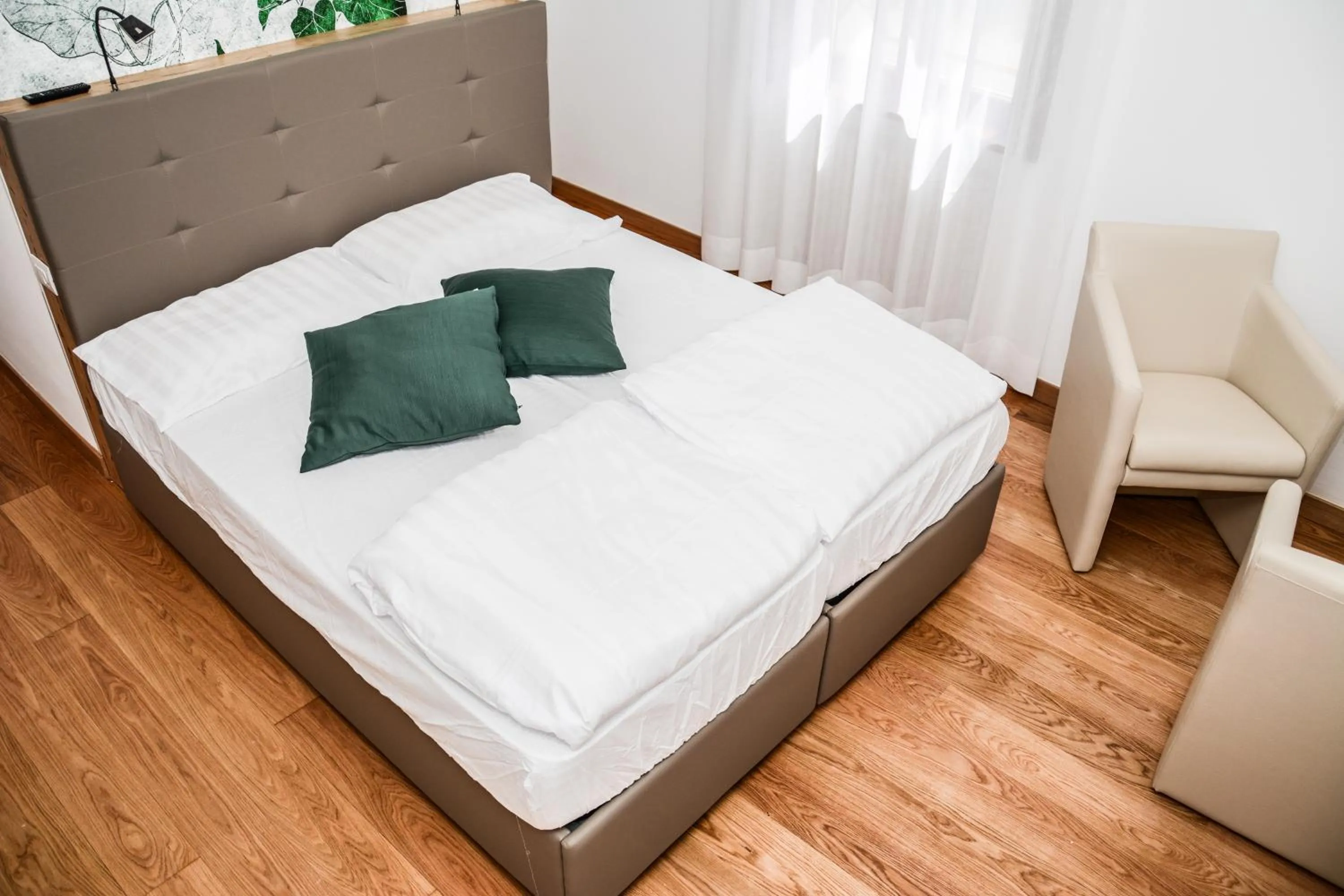 Bedroom, Bed in Villa Torbole