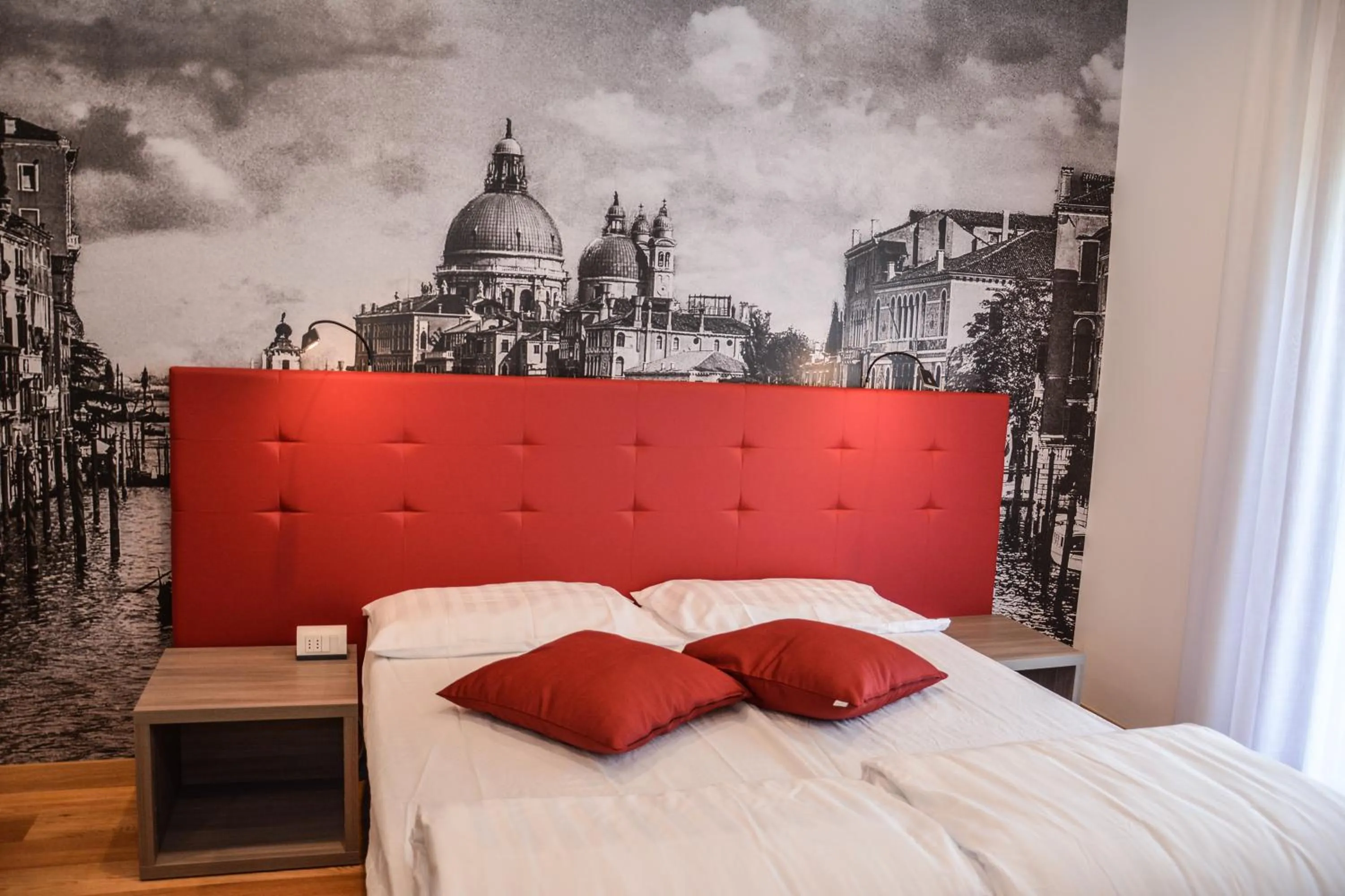 Decorative detail, Bed in Villa Torbole