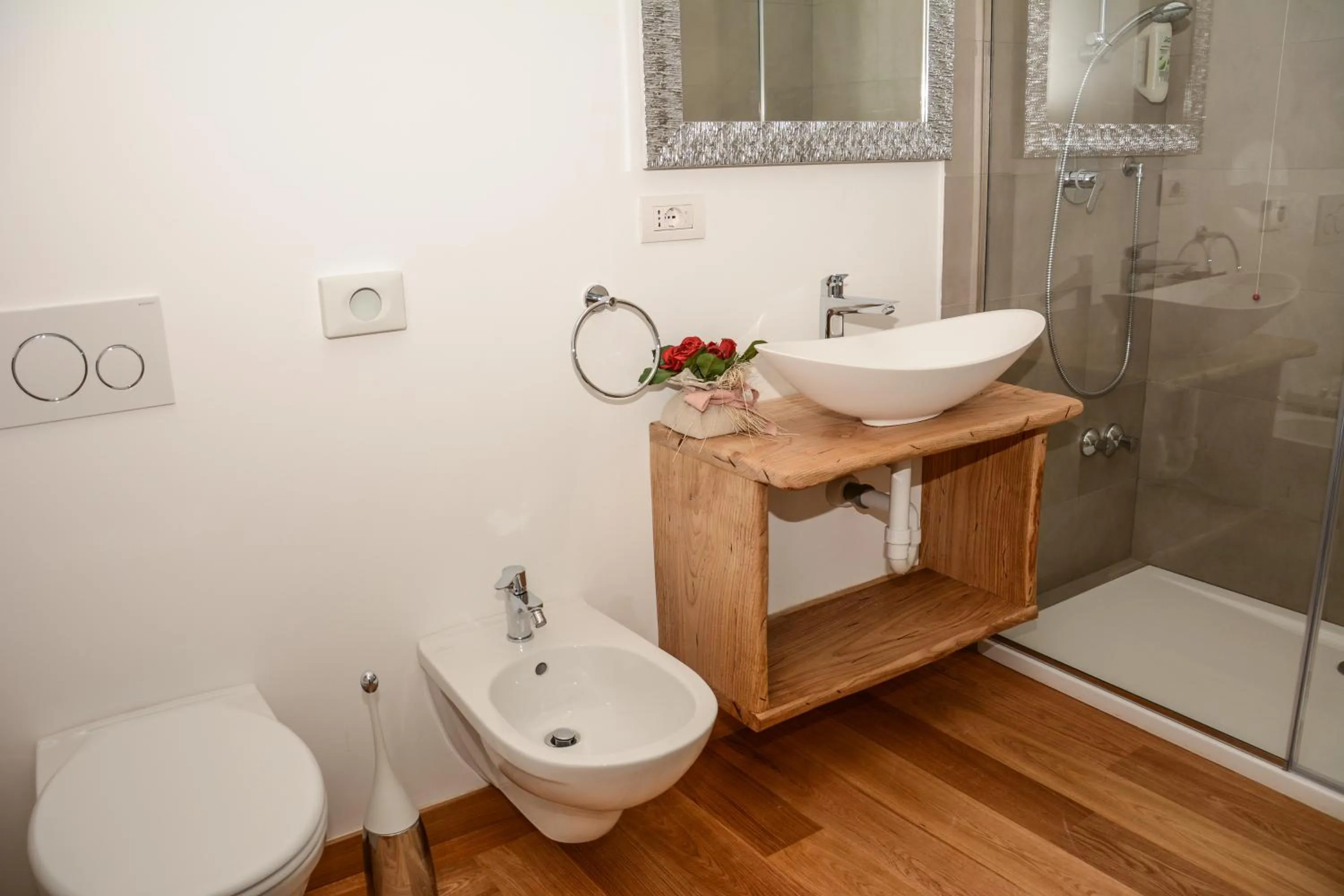 Bathroom in Villa Torbole