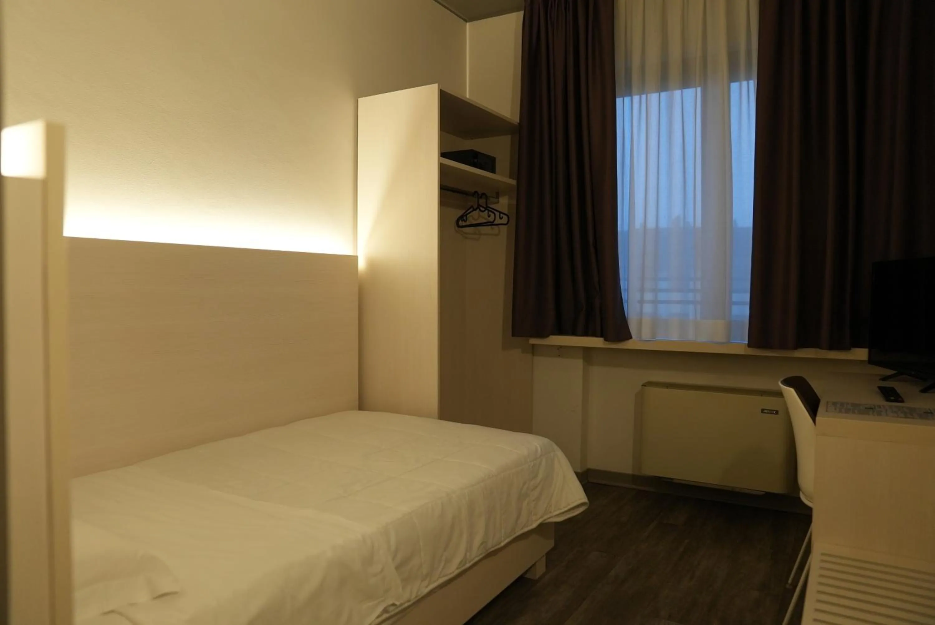 Bed in Hotel Albatros