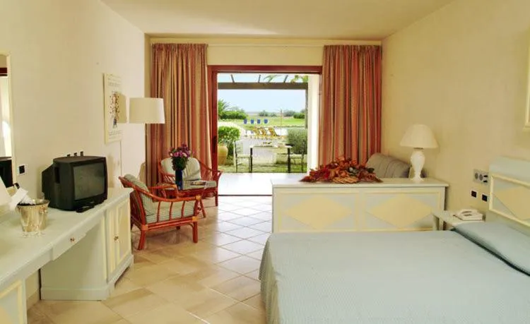 Balcony/Terrace, Bed in Argonauti Greenblu Resort