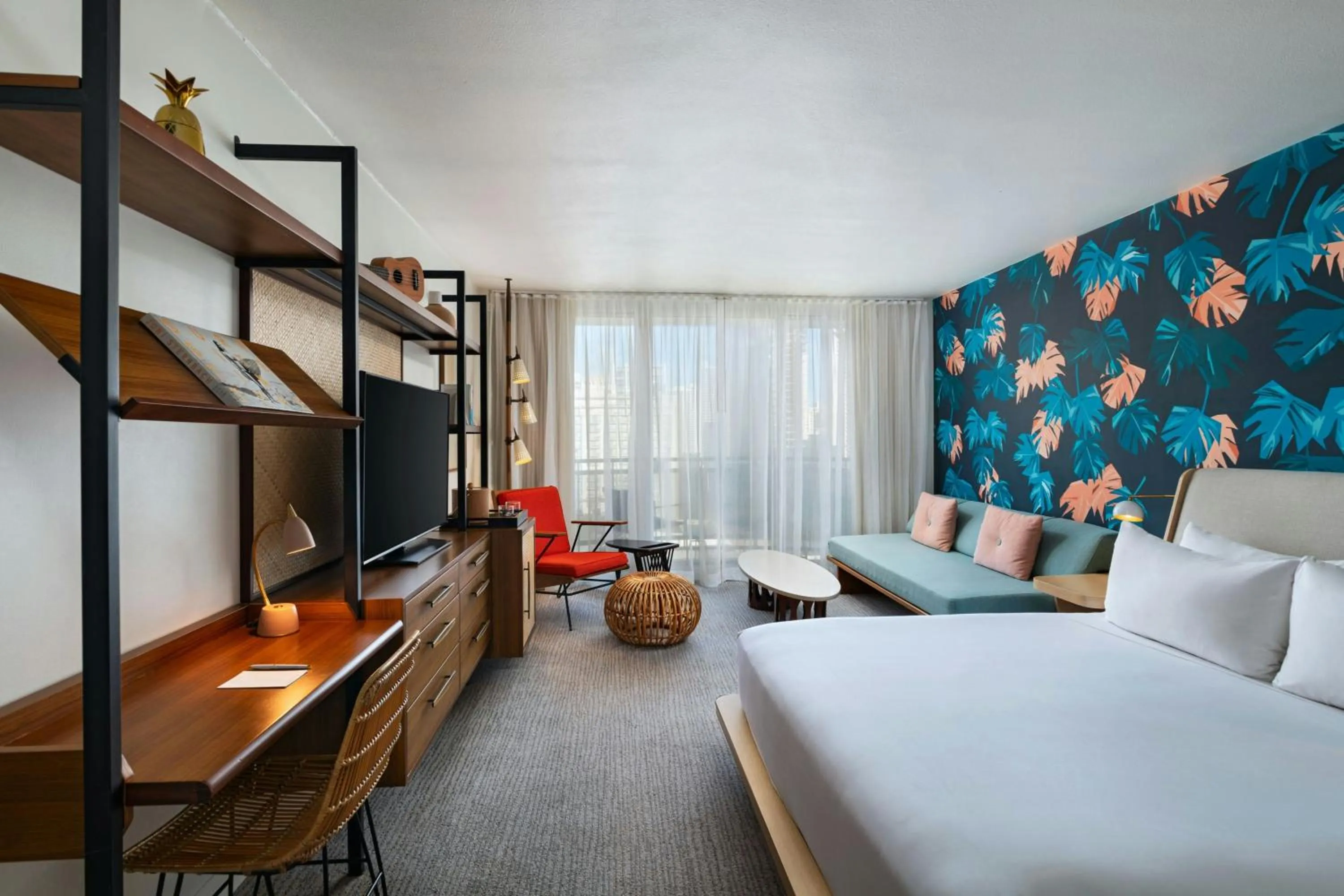 Photo of the whole room, Bed in The Laylow Waikiki, Autograph Collection