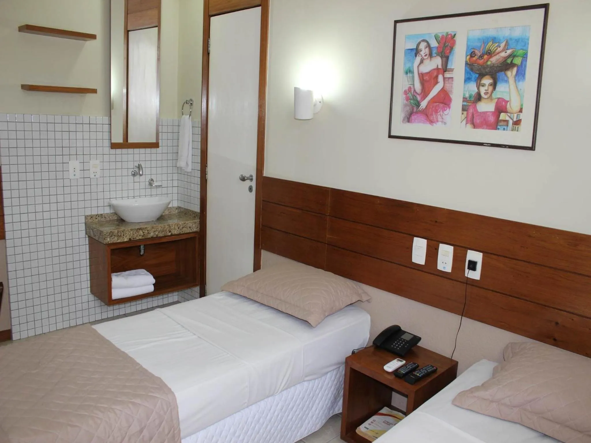 Bedroom, Bed in Portal Da Praia Hotel