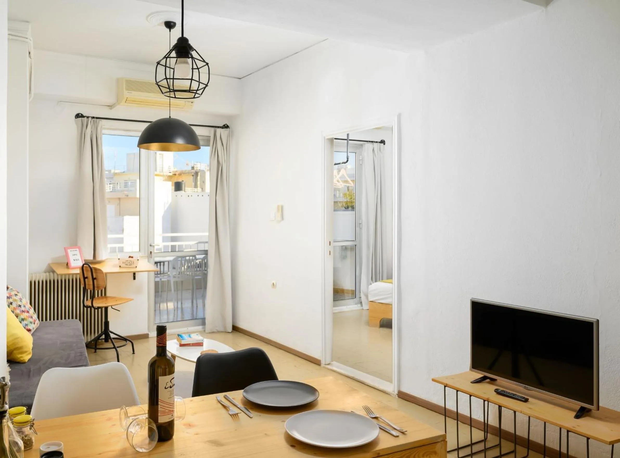 TV and multimedia in Crops Suites