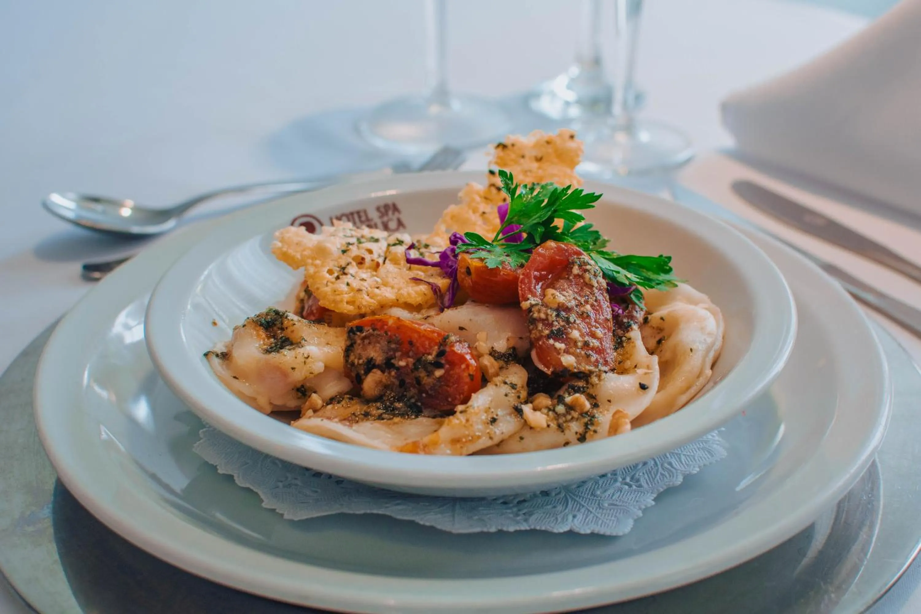 Restaurant/places to eat in Hotel Spa Republica