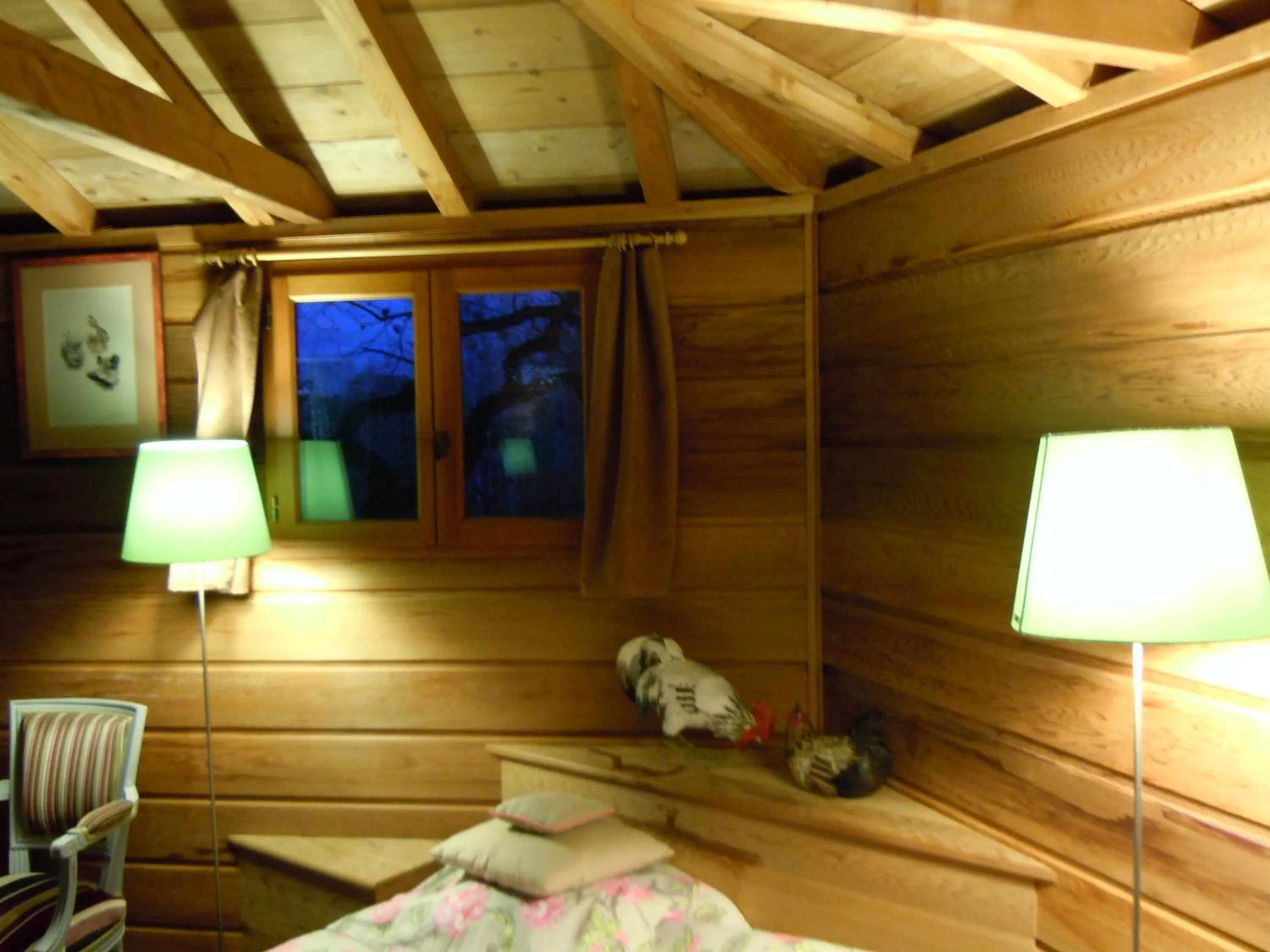 Cabanes et chambre à la Bernardiere