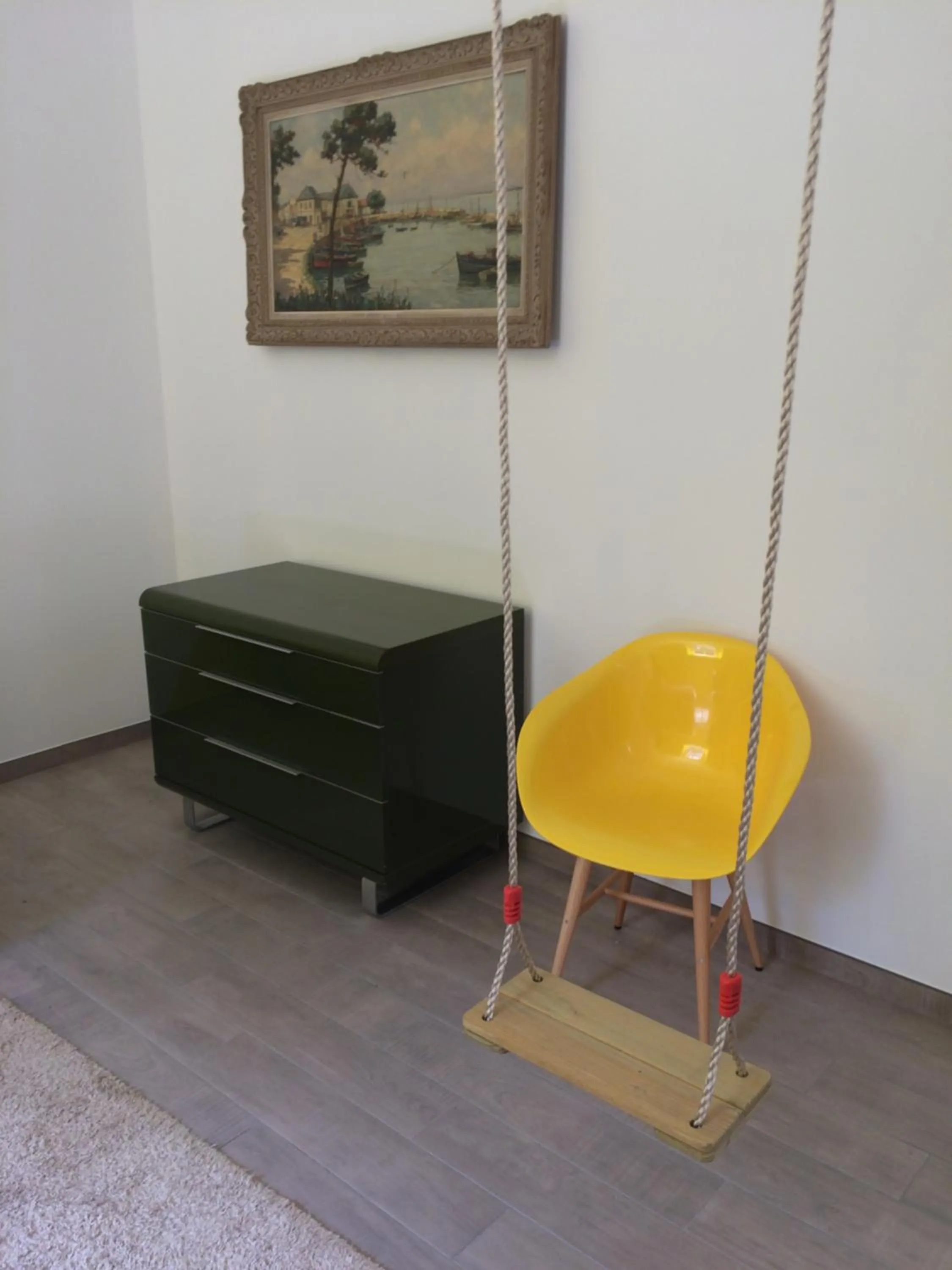 Cabanes et chambre à la Bernardiere