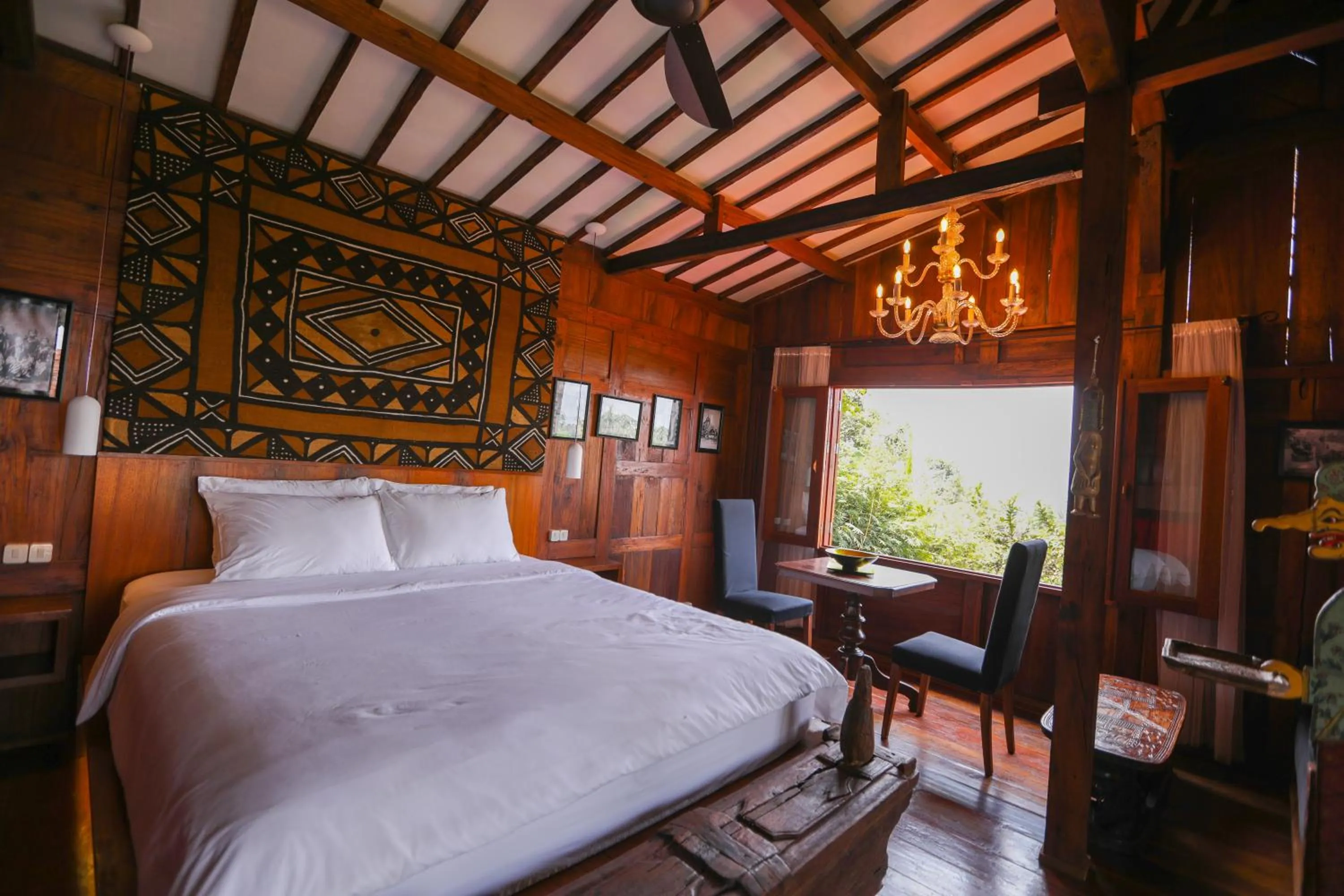 Bed in Joglo Exotico