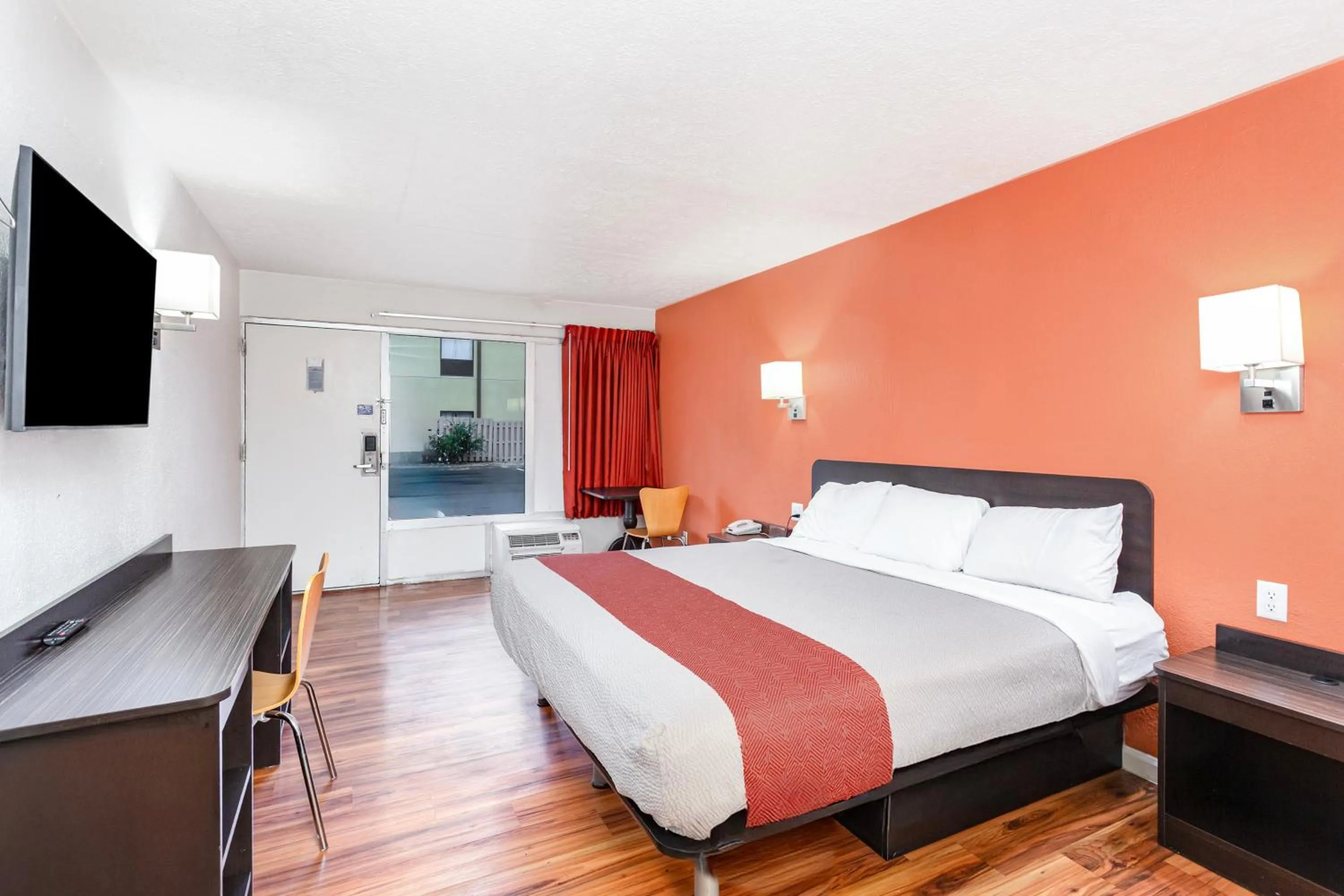 Bedroom, Bed in Relax Inn by OYO Columbus OH I 70