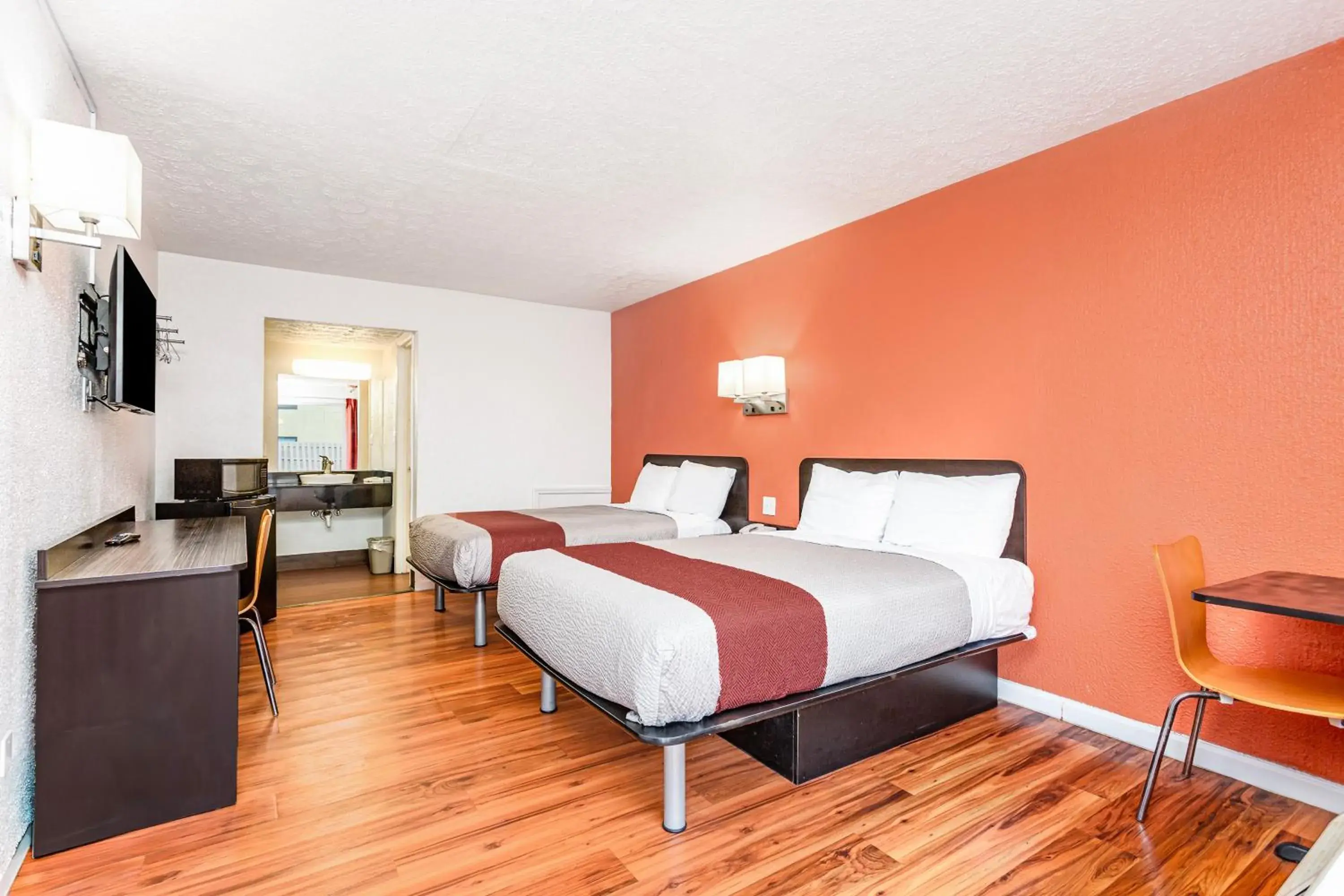 2 Full Bed Smoking in Relax Inn by OYO Columbus OH I 70 2 Full Bed Smoking in Relax Inn by OYO Columbus OH I 70