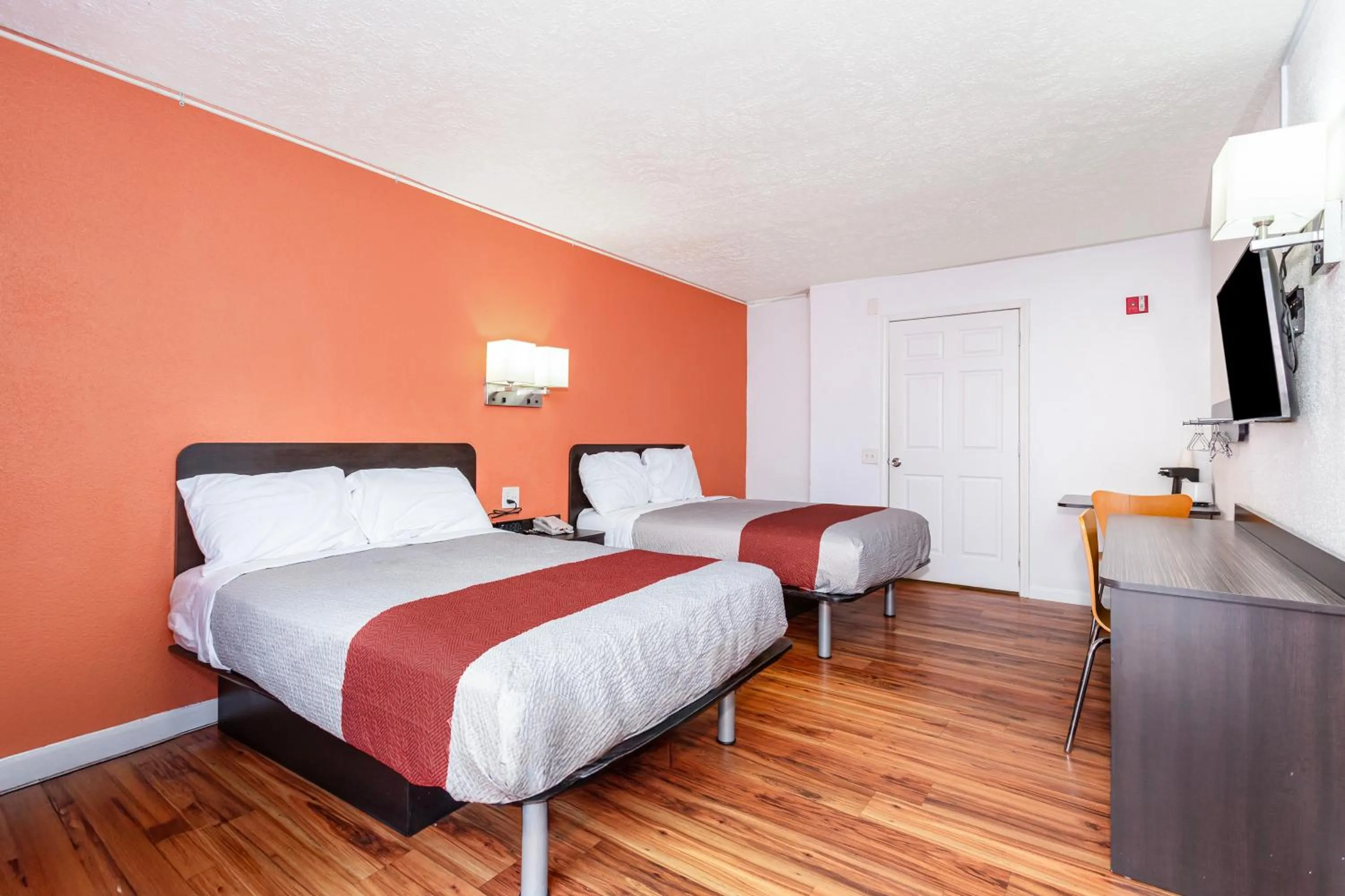 Bedroom, Bed in Relax Inn by OYO Columbus OH I 70