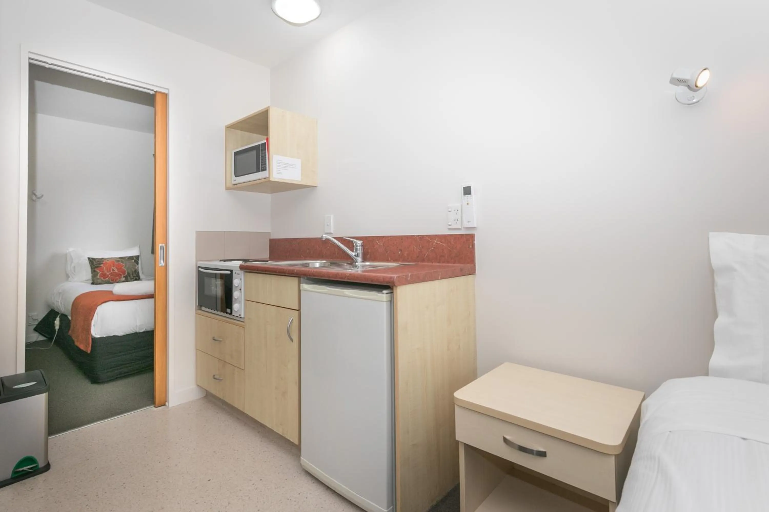 Coffee/tea facilities in Bella Vista Motel Lake Wanaka