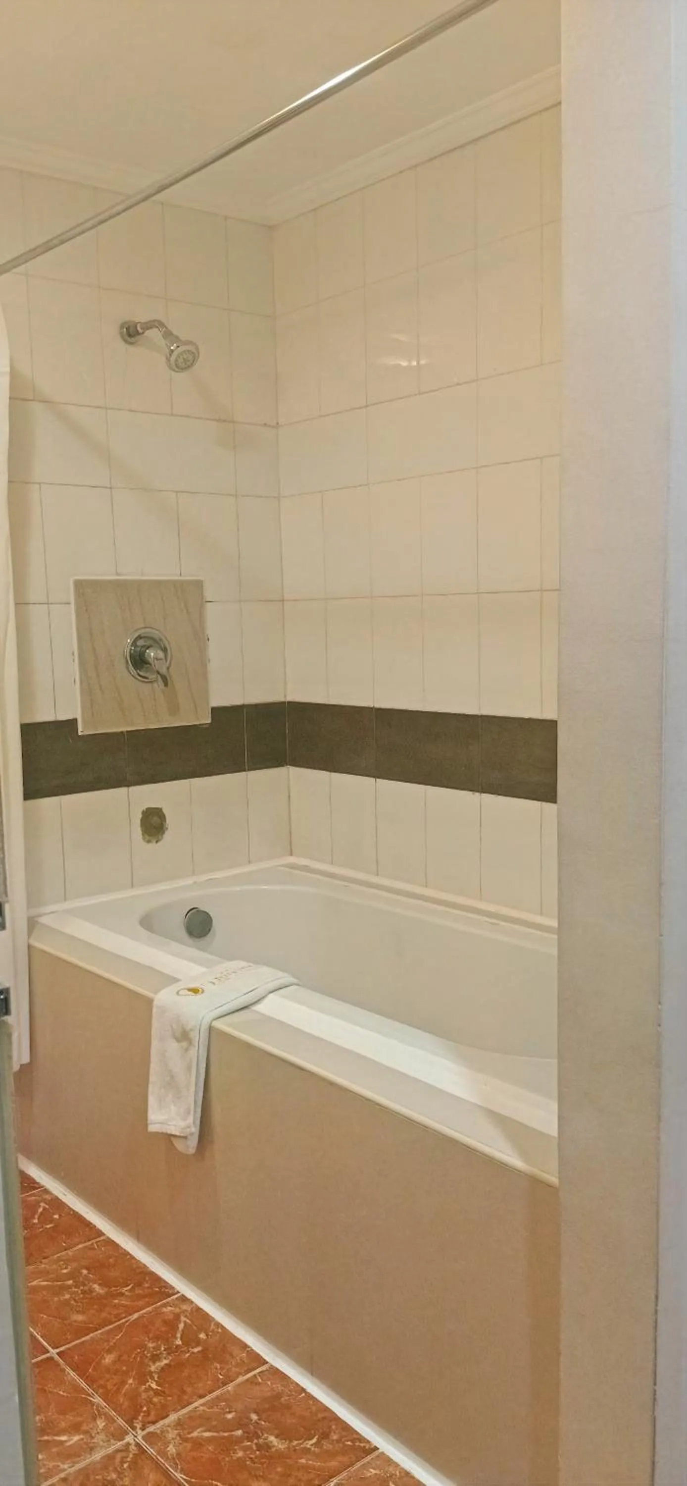 Bathroom in Cebu Dulcinea Hotel and Suites-MACTAN AIRPORT HOTEL