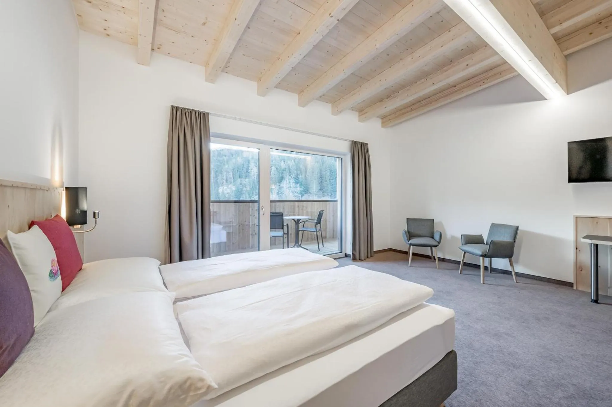 Bedroom, Bed in Seehüter's Hotel Seerose