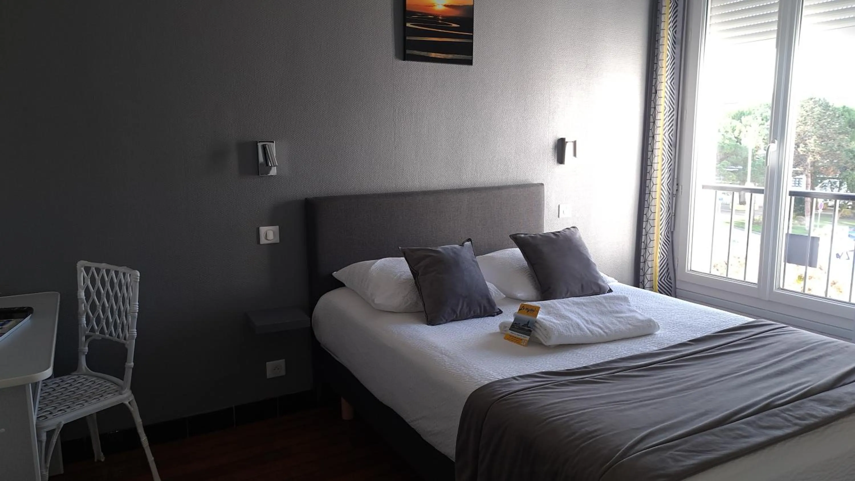 Bed in Crystal Hotel