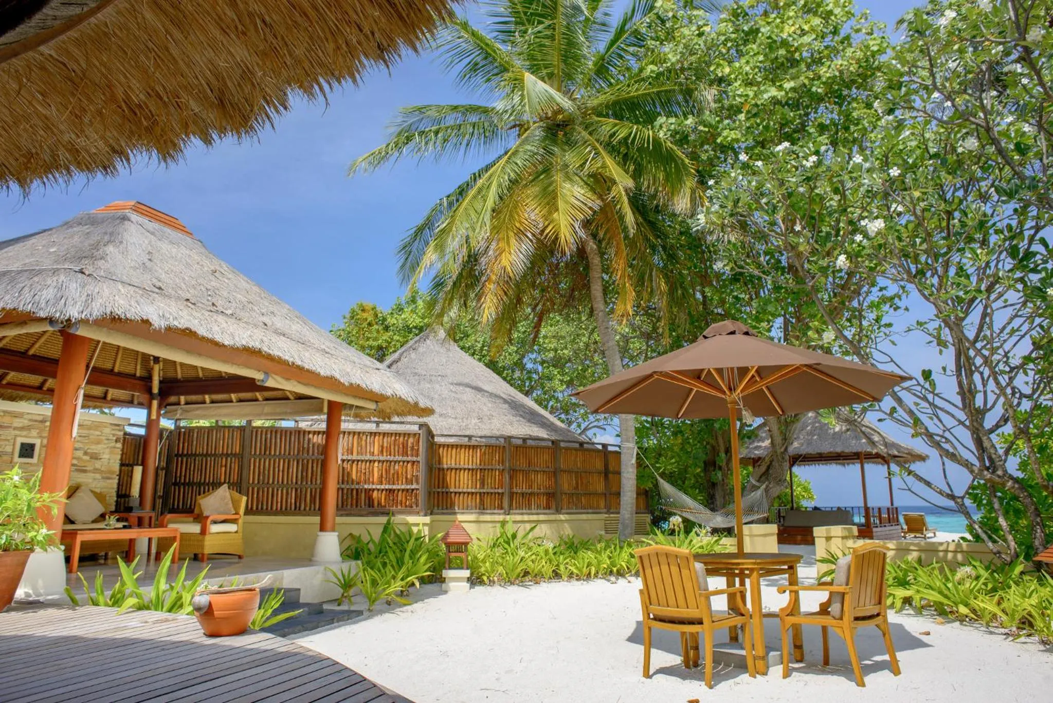 Photo of the whole room in Banyan Tree Vabbinfaru