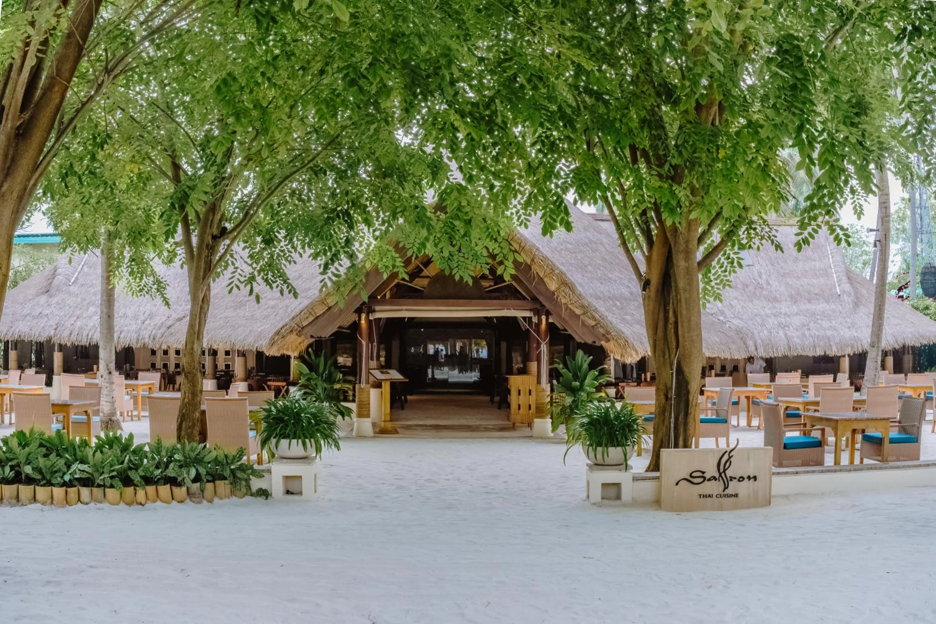 Restaurant/places to eat in Banyan Tree Vabbinfaru