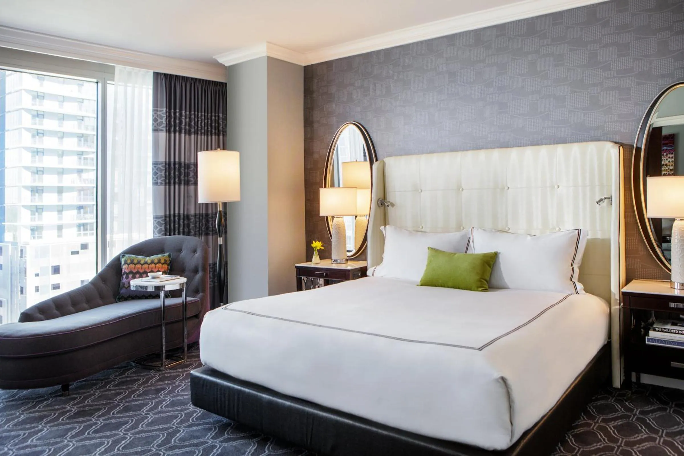 Photo of the whole room, Bed in Kimpton Tryon Park Hotel by IHG