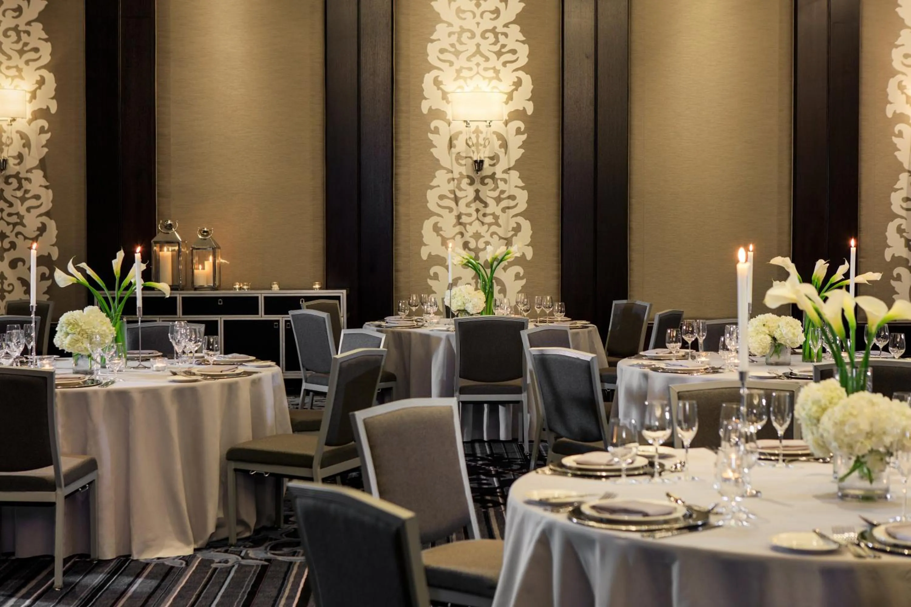 Meeting/conference room in Kimpton Tryon Park Hotel by IHG