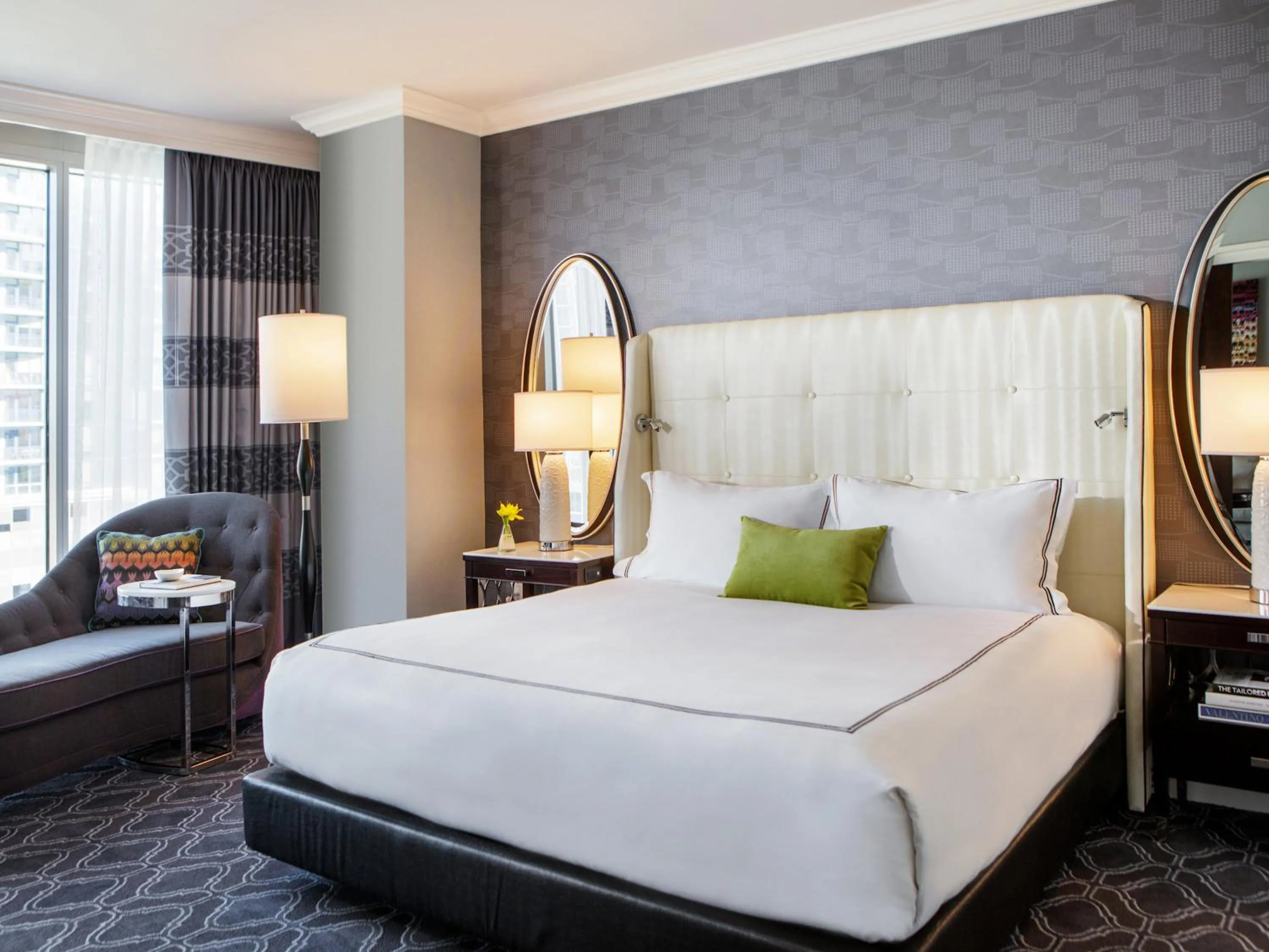 Photo of the whole room, Bed in Kimpton Tryon Park Hotel by IHG