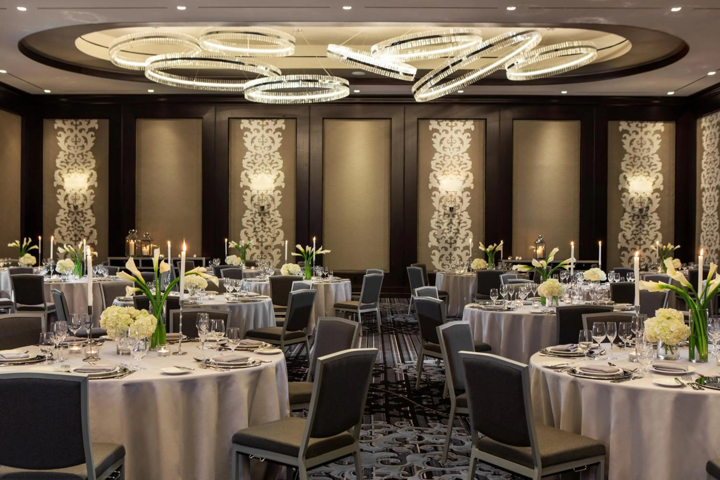 Meeting/conference room in Kimpton Tryon Park Hotel by IHG